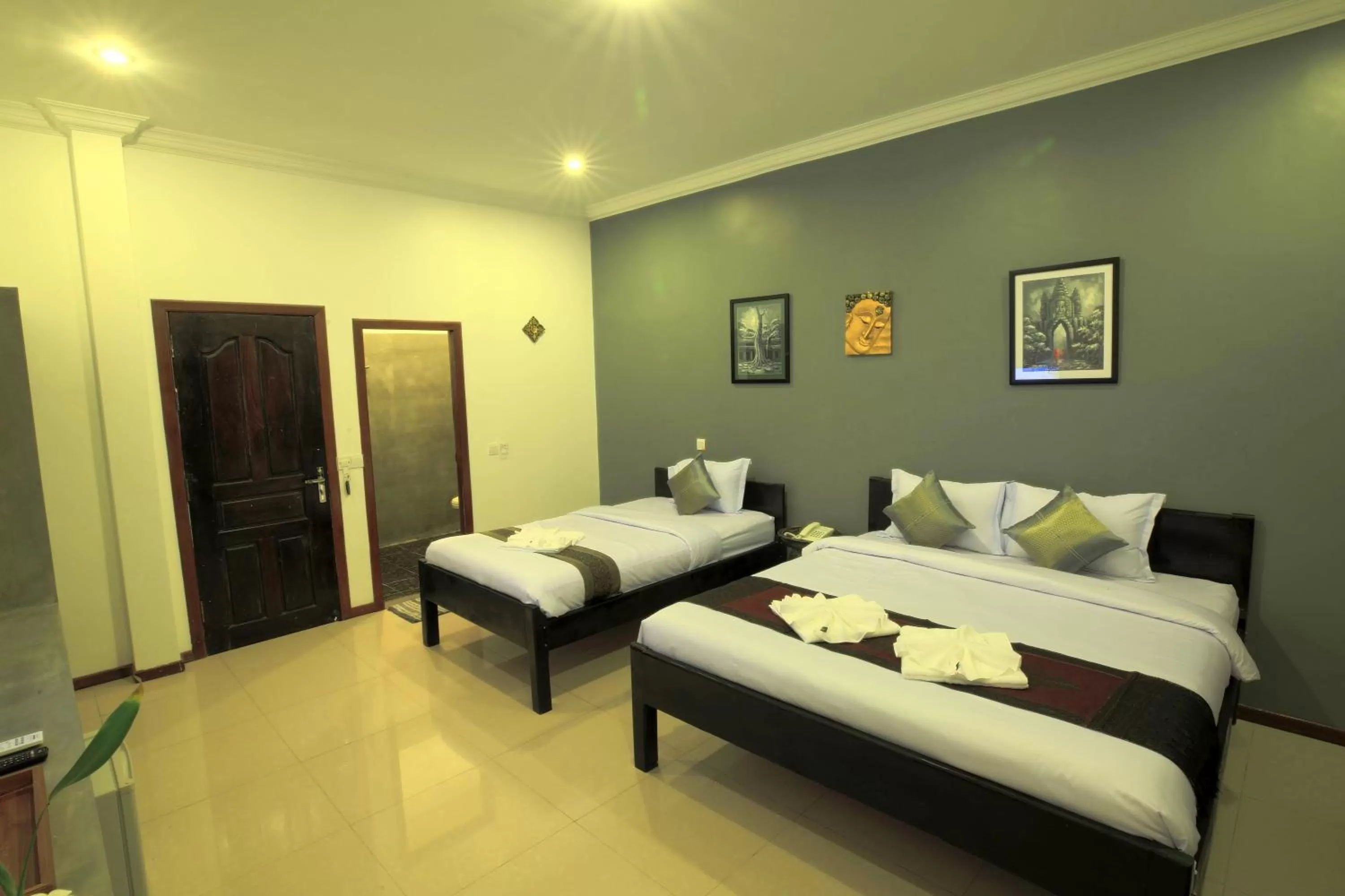 Property building, Bed in Sakun Angkor Boutique