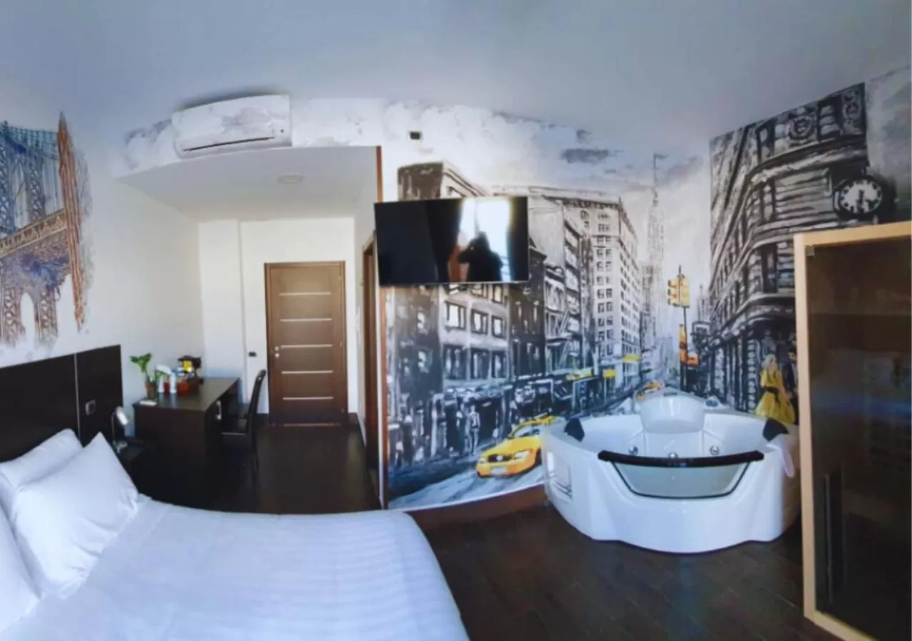 Bed in ARTEMIDE "Fiore Club" B&B SUITE SPA