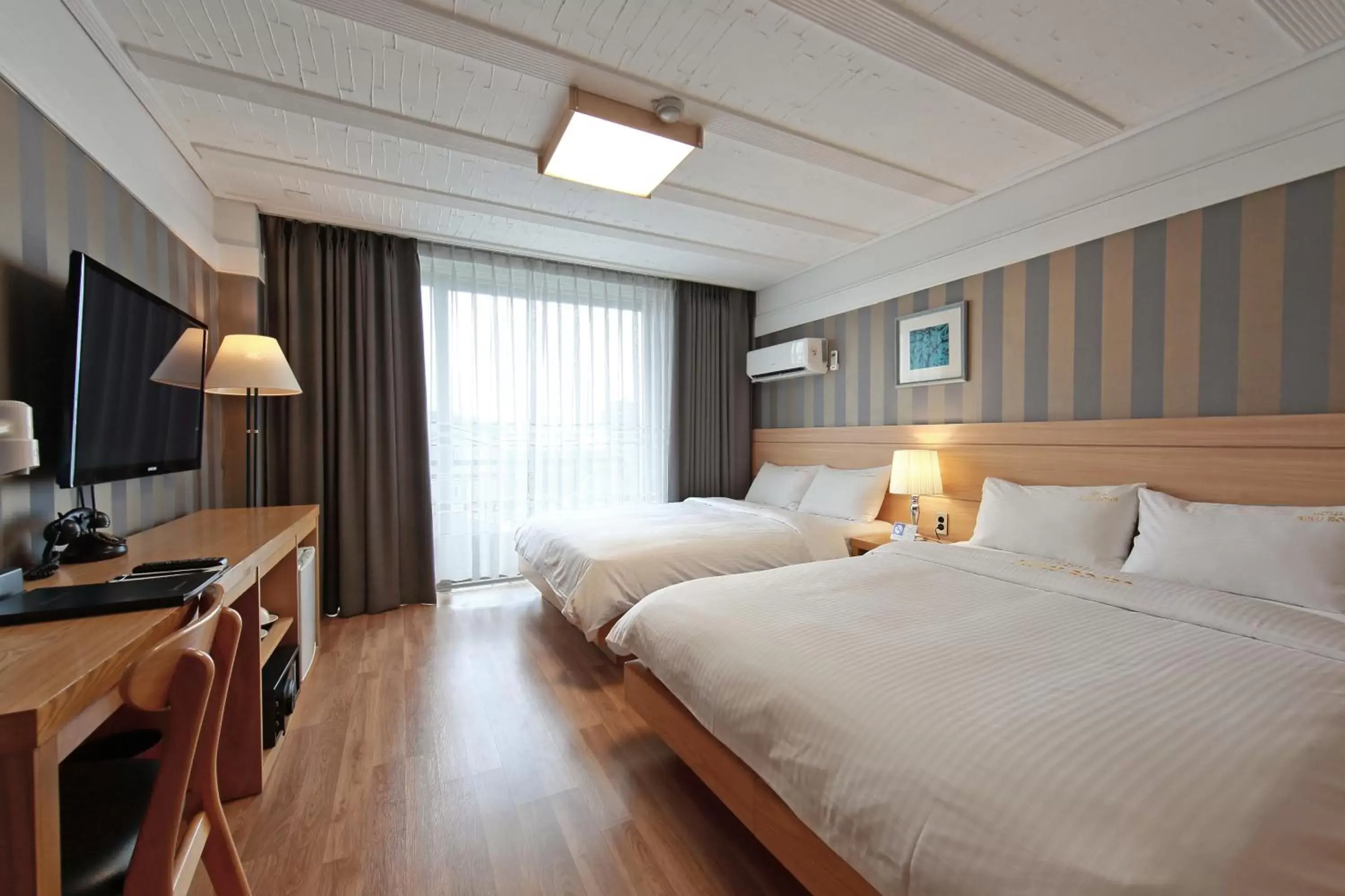 Family Twin Room in Benikea Swiss Rosen Hotel Family Twin Room in Benikea Swiss Rosen Hotel