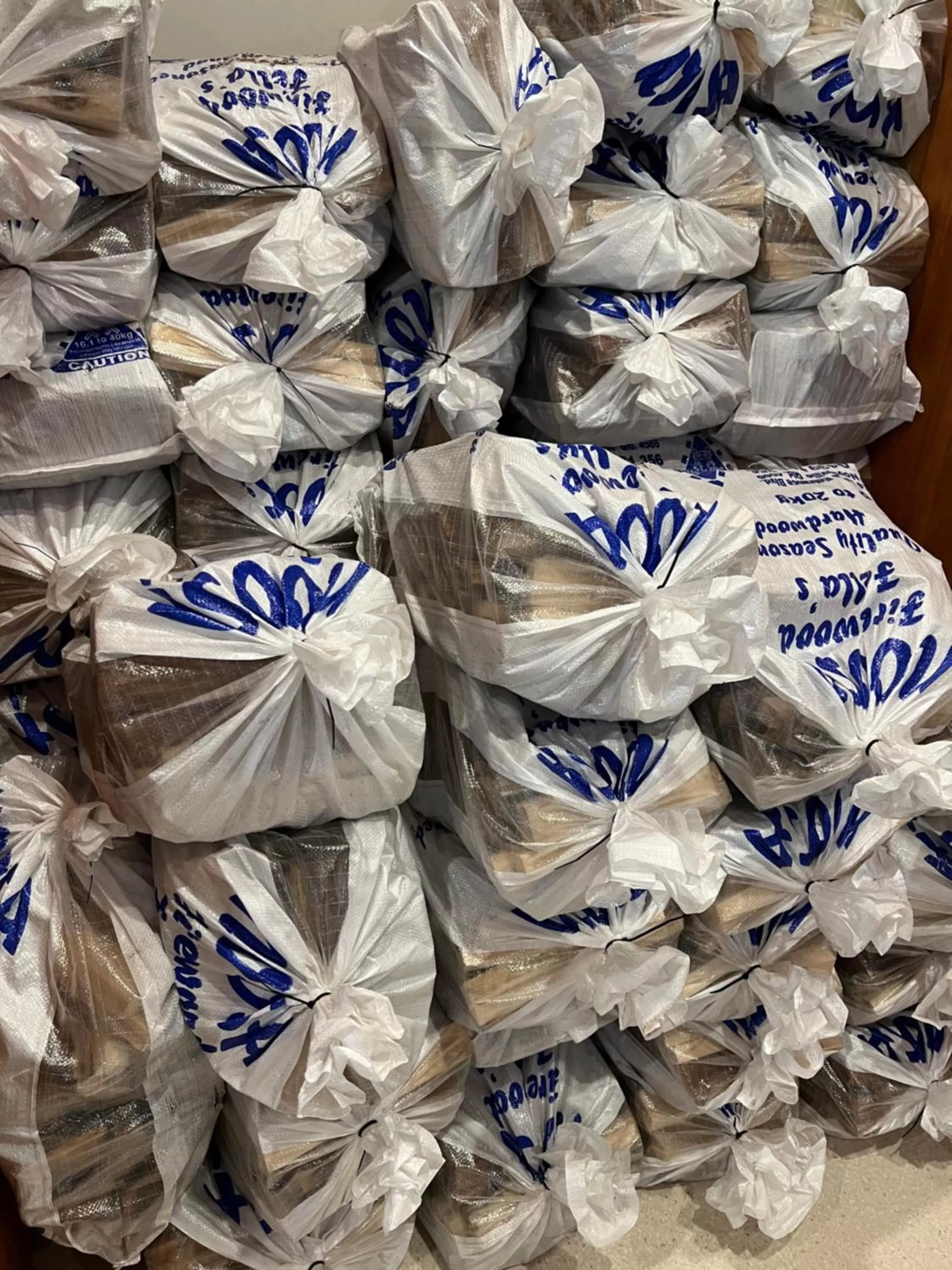 On-site shops in Noosa North Shore Retreat