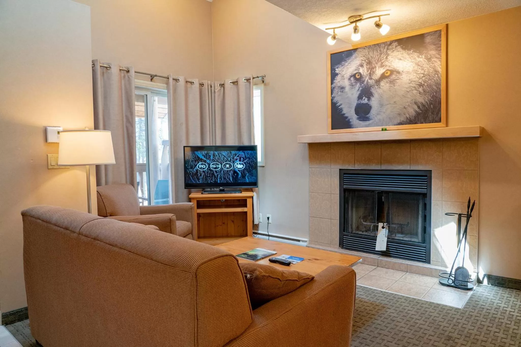 TV and multimedia in Banff Rocky Mountain Resort
