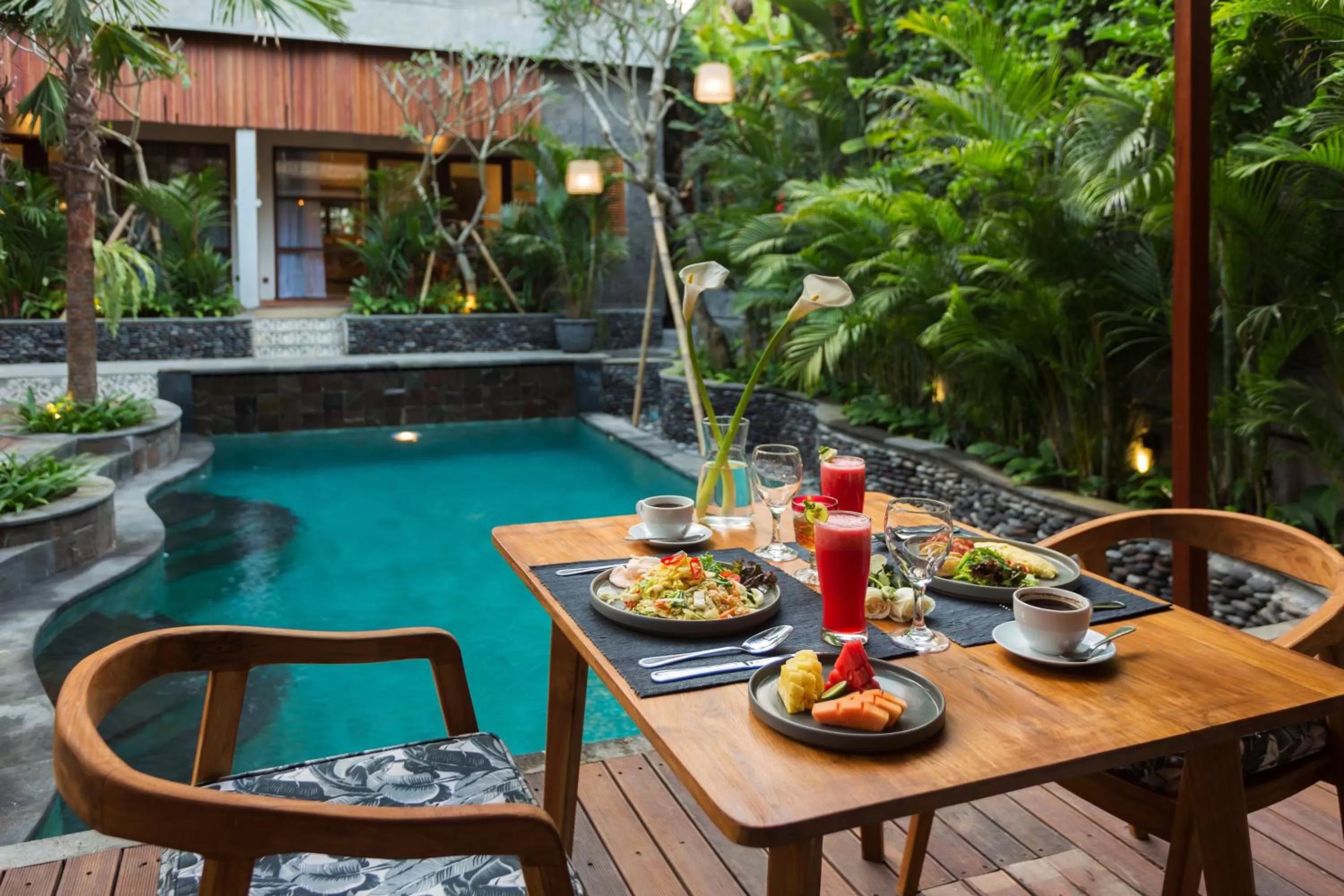 Continental breakfast in Bije Boutique & Gallery