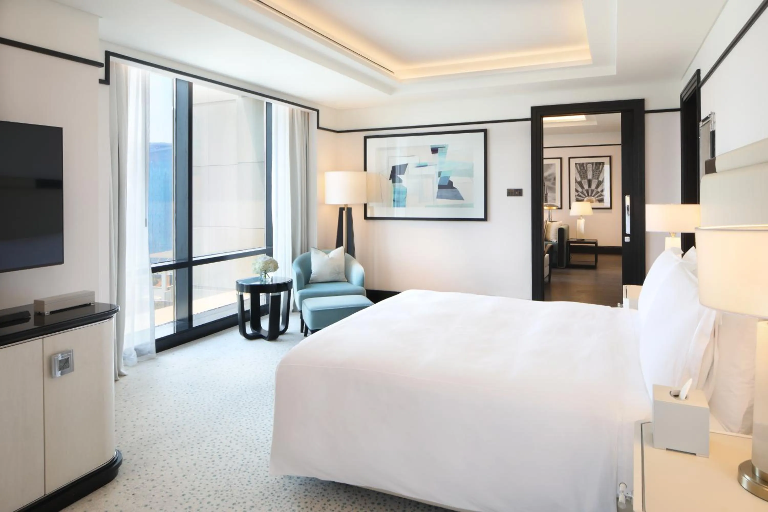 View (from property/room), Bed in Waldorf Astoria Doha West Bay