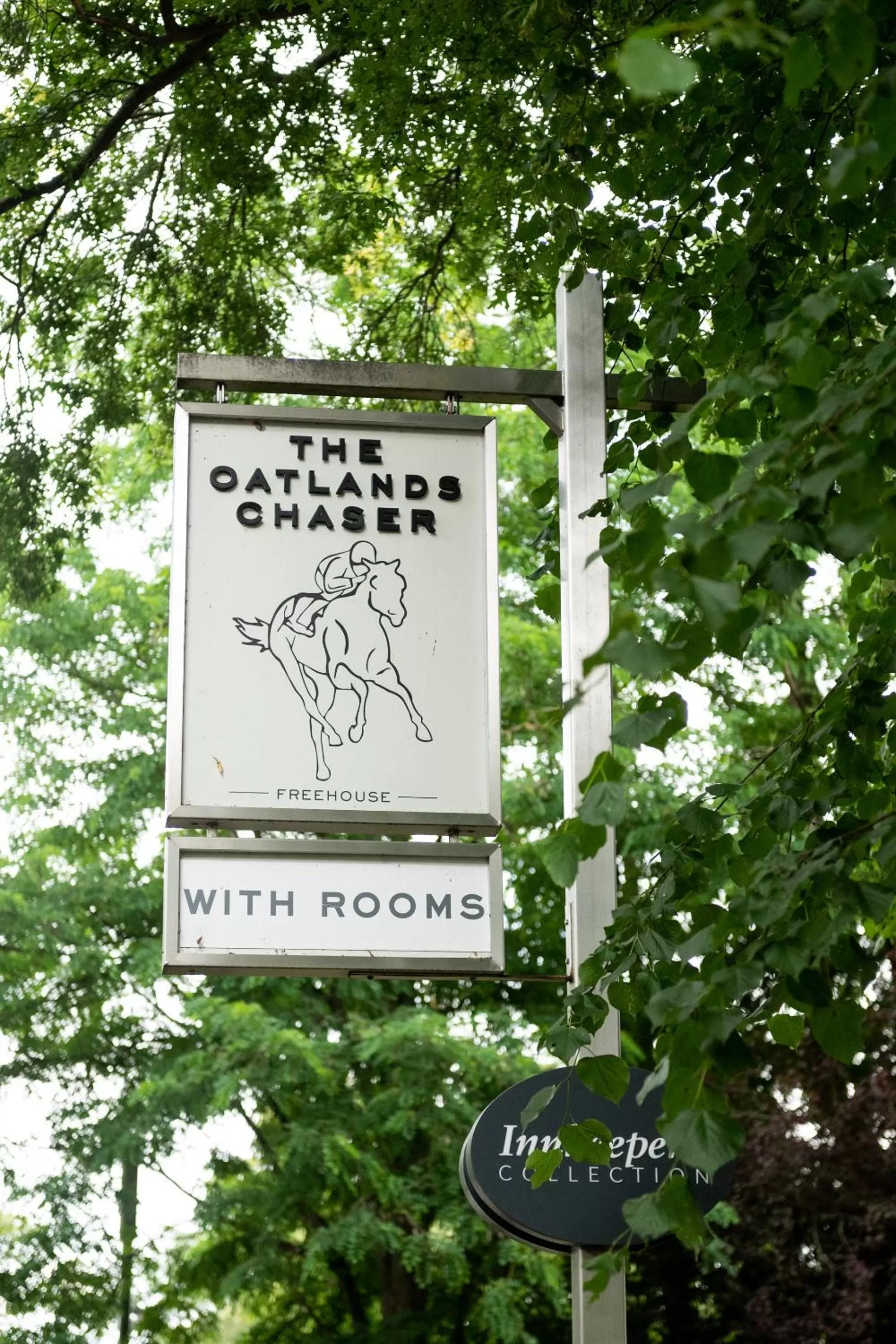 The Oatlands Chaser by Innkeeper's Collection