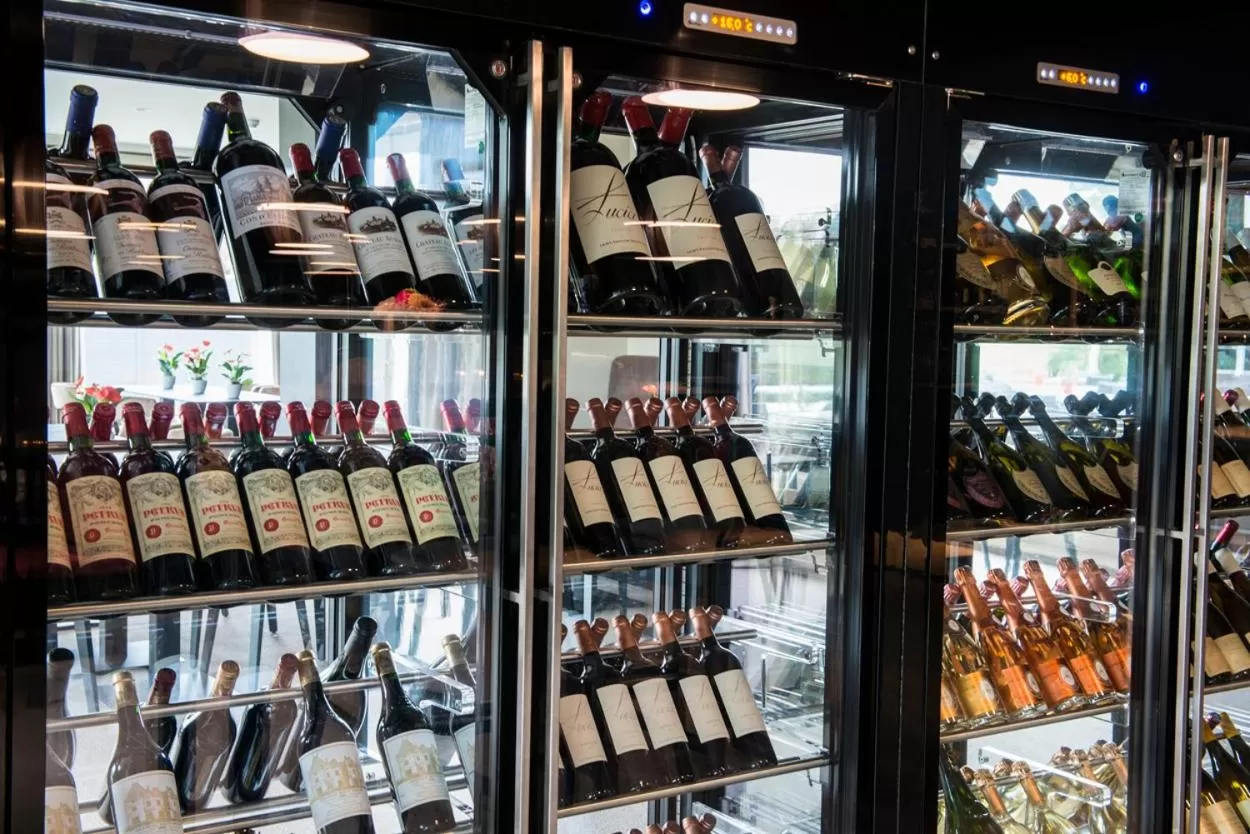 Business facilities in Lebeau 19 Hotel