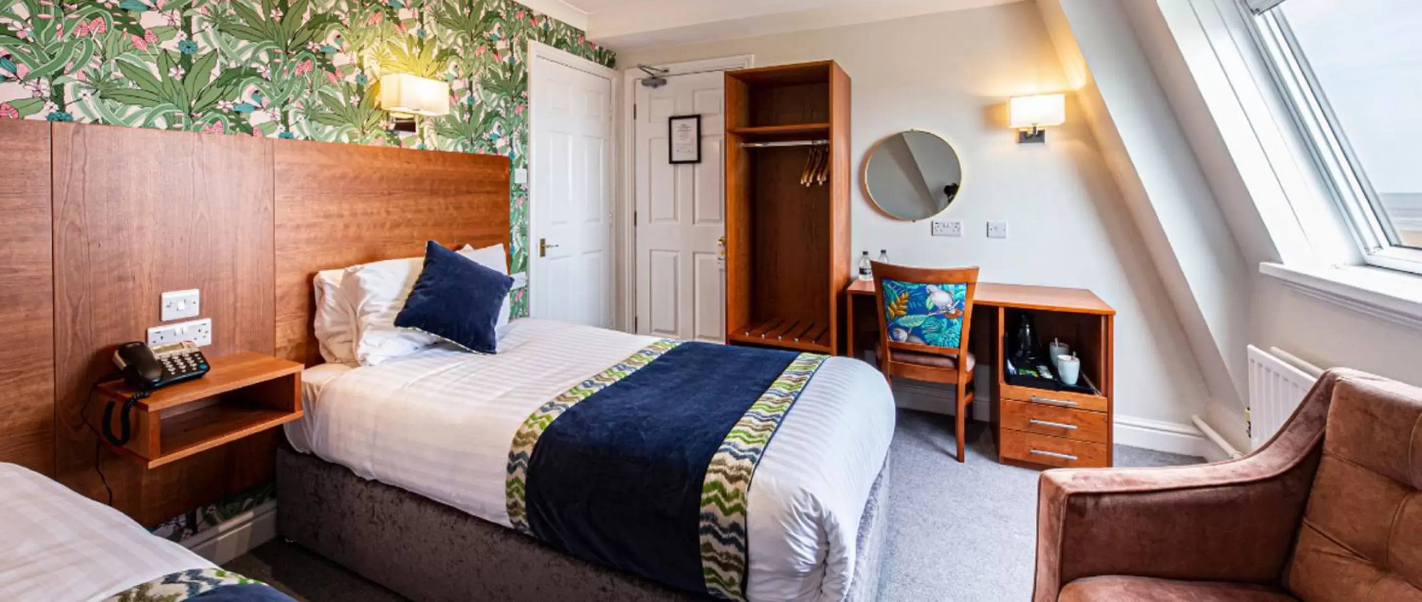 Twin Room with Coastal View in The Beaches Hotel and Spa Twin Room with Coastal View in The Beaches Hotel and Spa