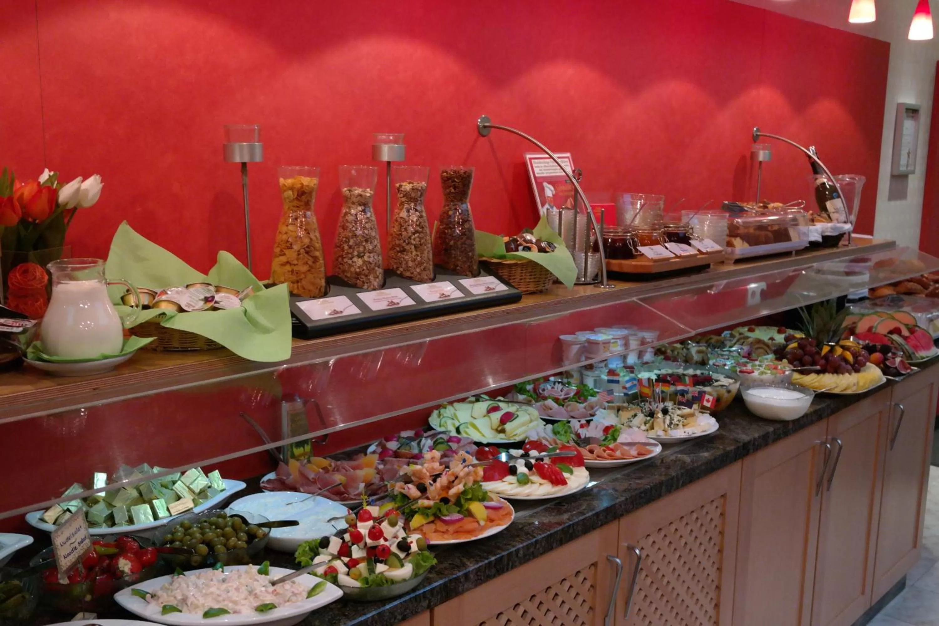 Food in NP Hotel Wallis