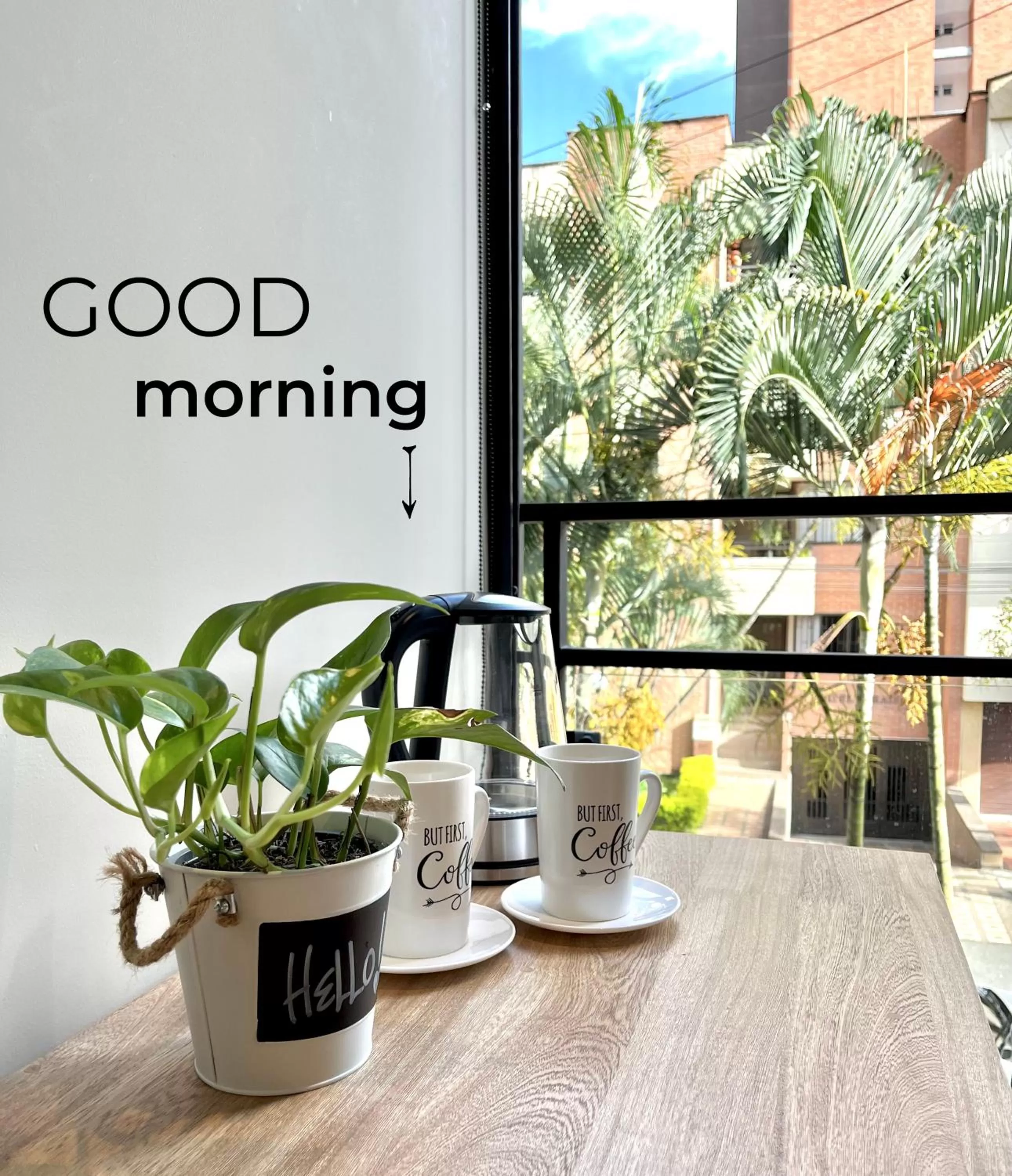 Coffee/tea facilities in Beminimal Hotel