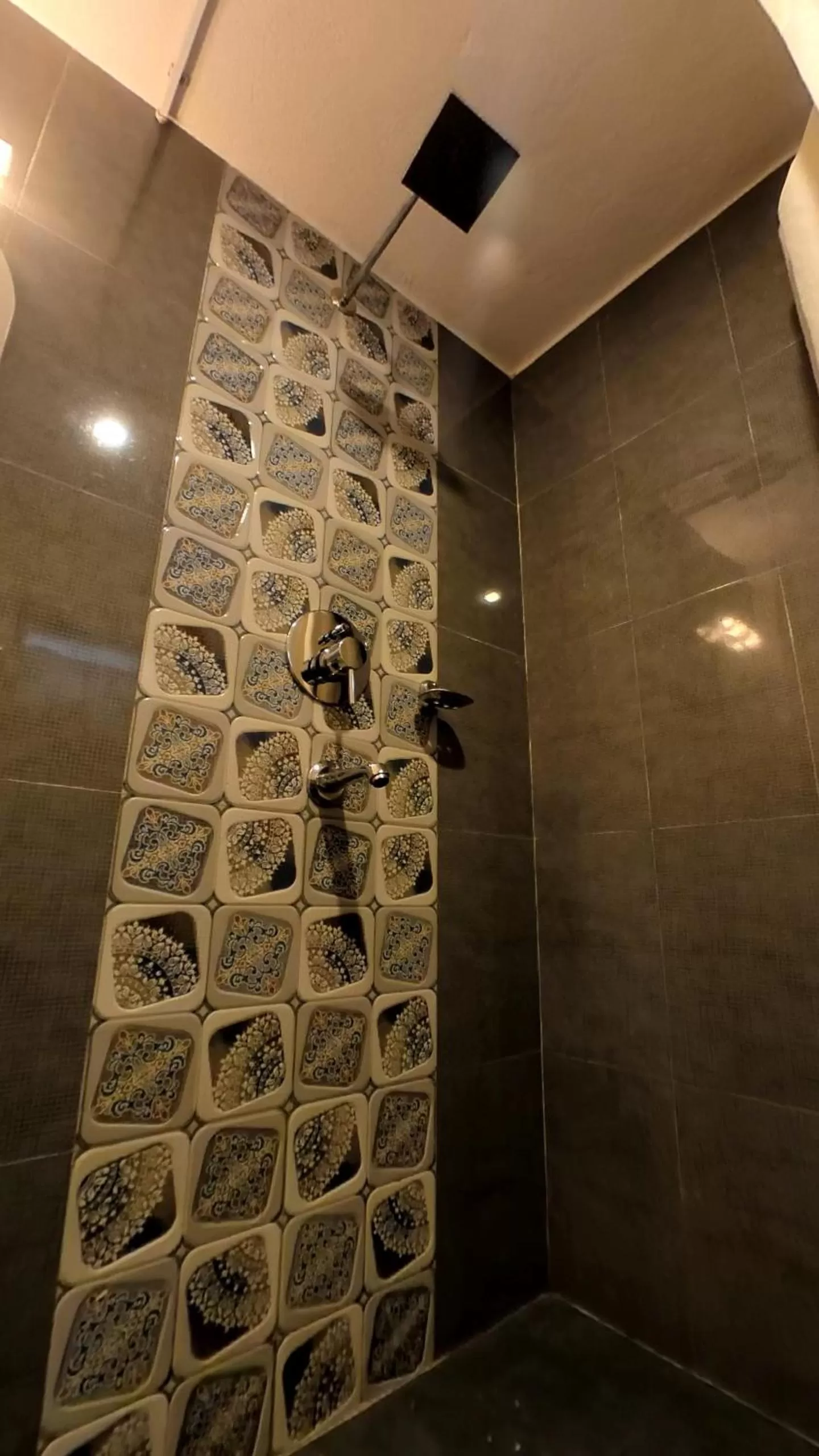 Bathroom in Omana Hotel