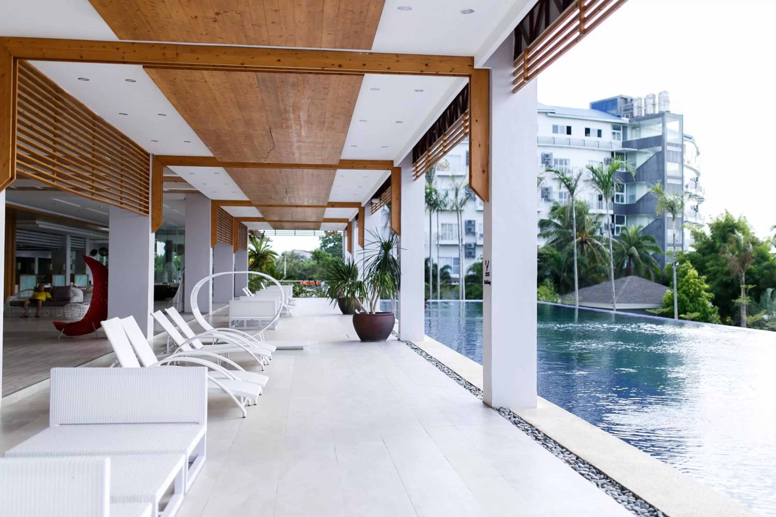 Swimming pool in Solea Mactan Resort