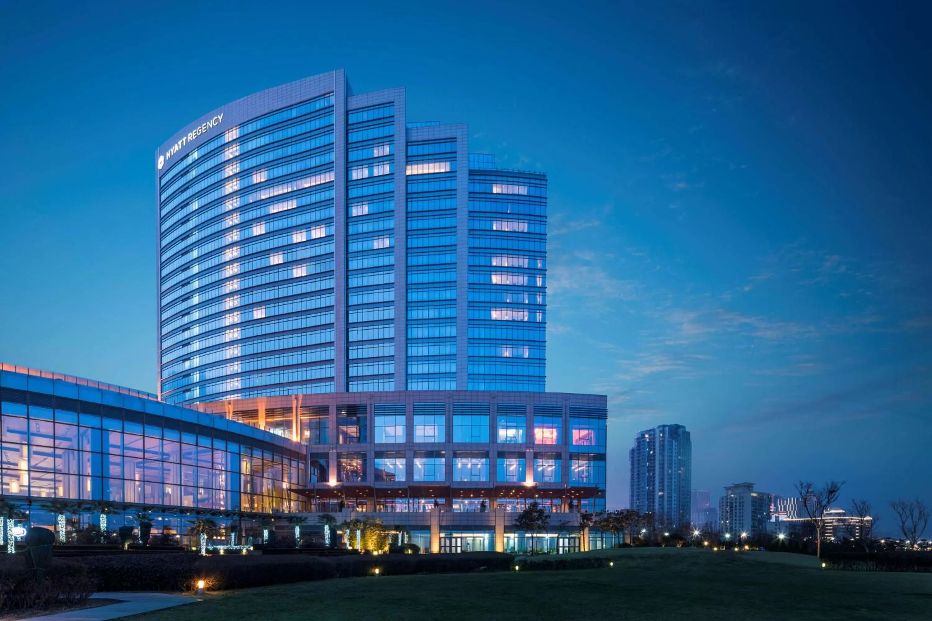 Property building in Hyatt Regency Qingdao - Stone old beach - Exhibition Center