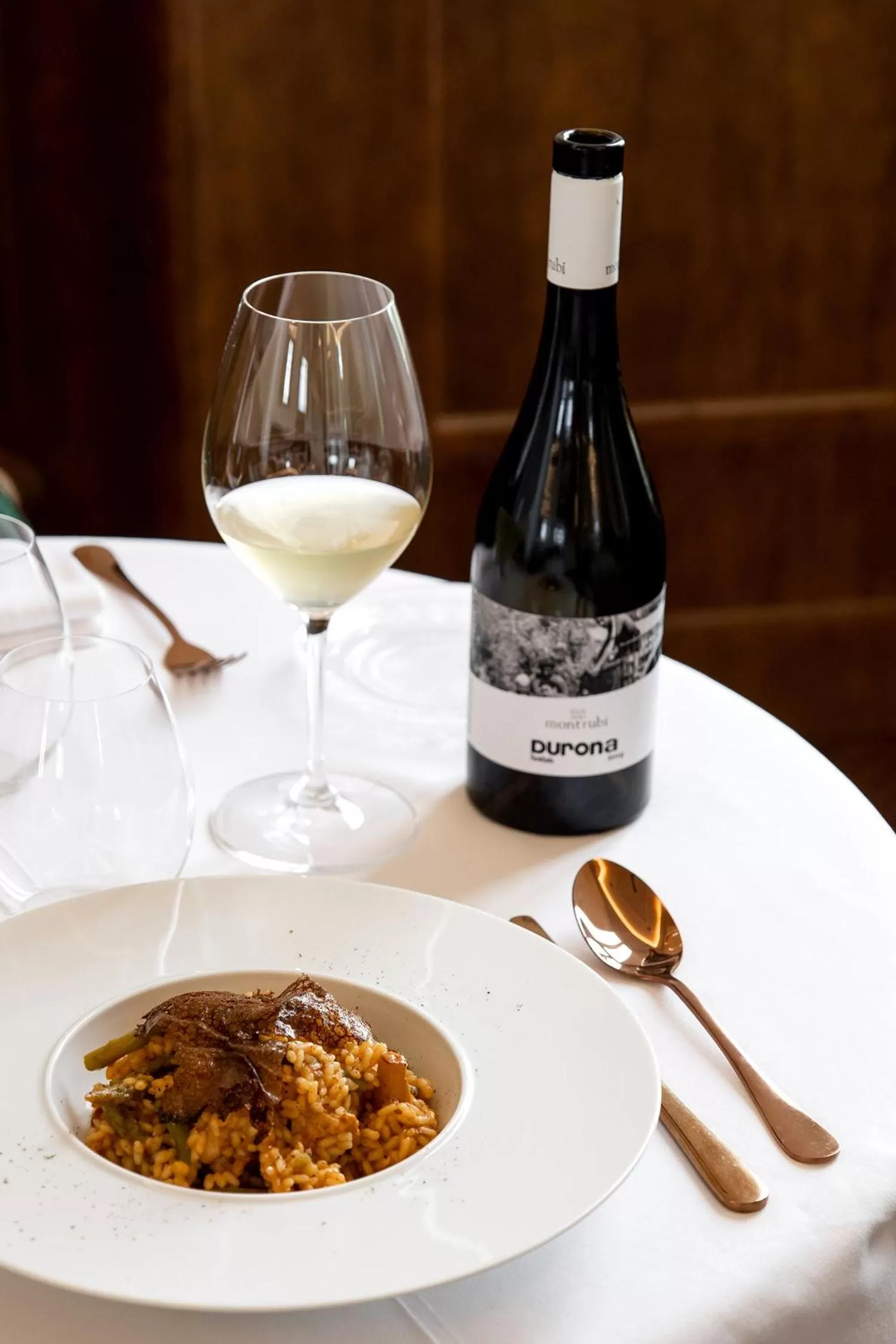 Restaurant/places to eat in Hotel Montrubí 1771 - Slow Winery Hotel - Adults only