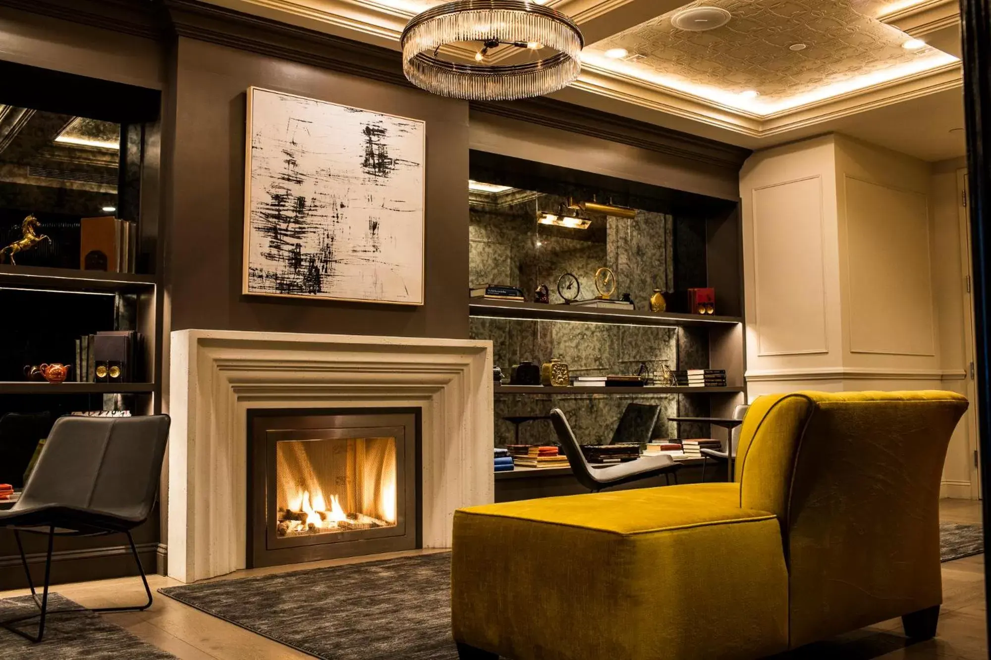 Hotel 32 32 Hotel 32 32