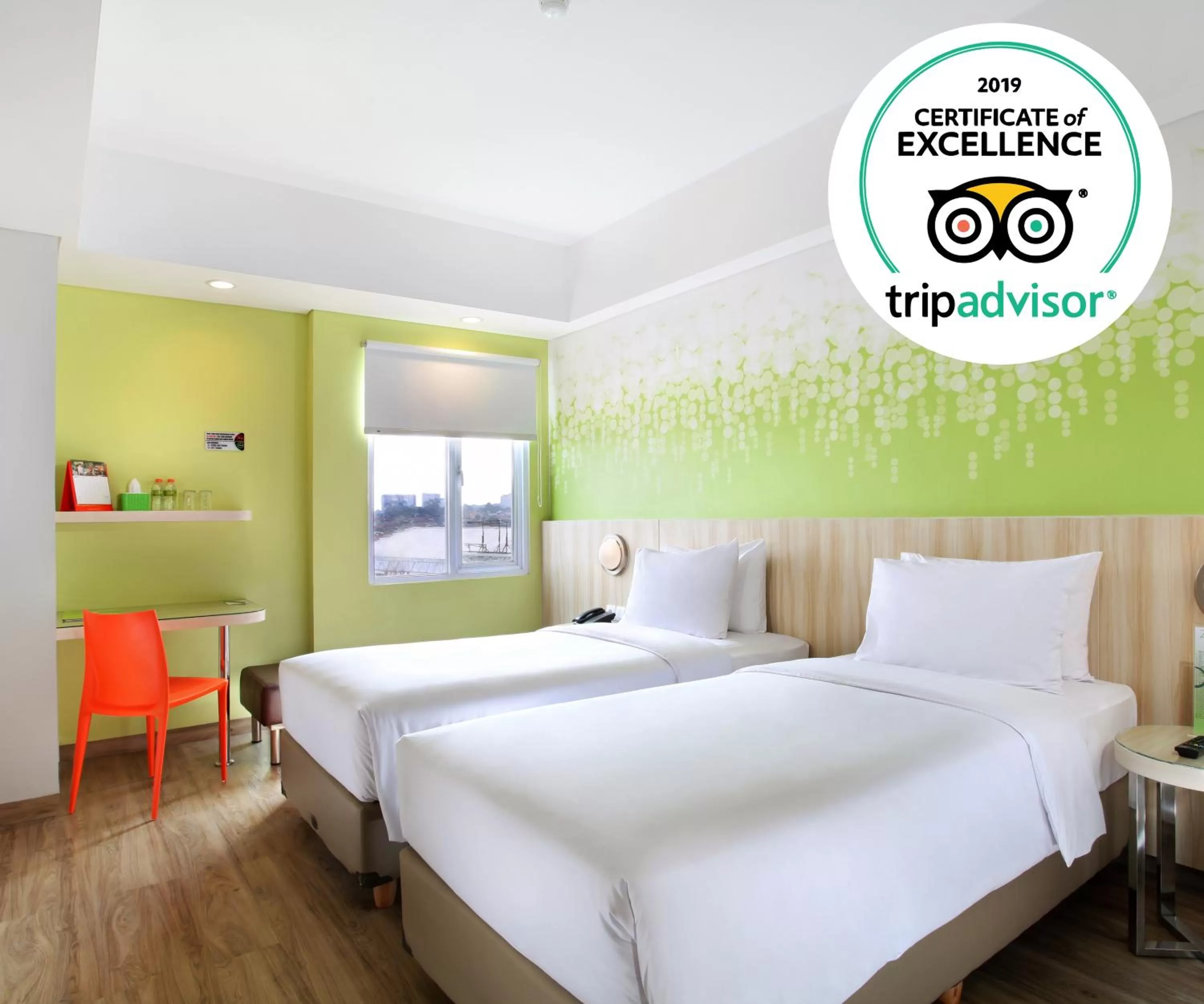 Bedroom, Bed in Zest Sukajadi Bandung by Swiss-Belhotel International