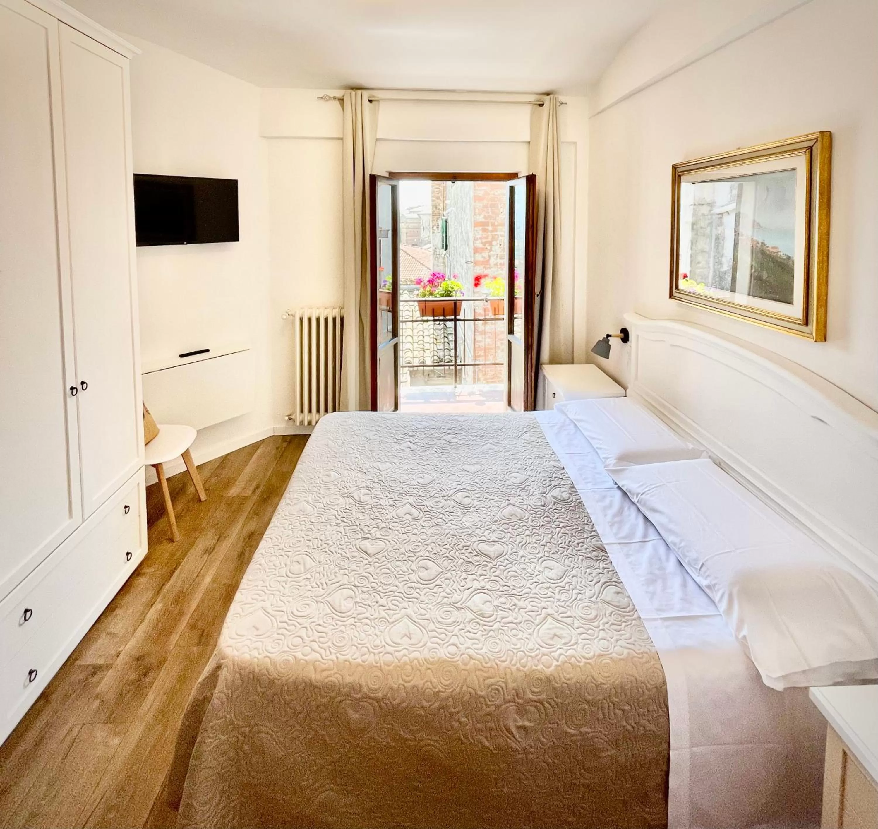 Twin Room in Hotel S. Ercolano