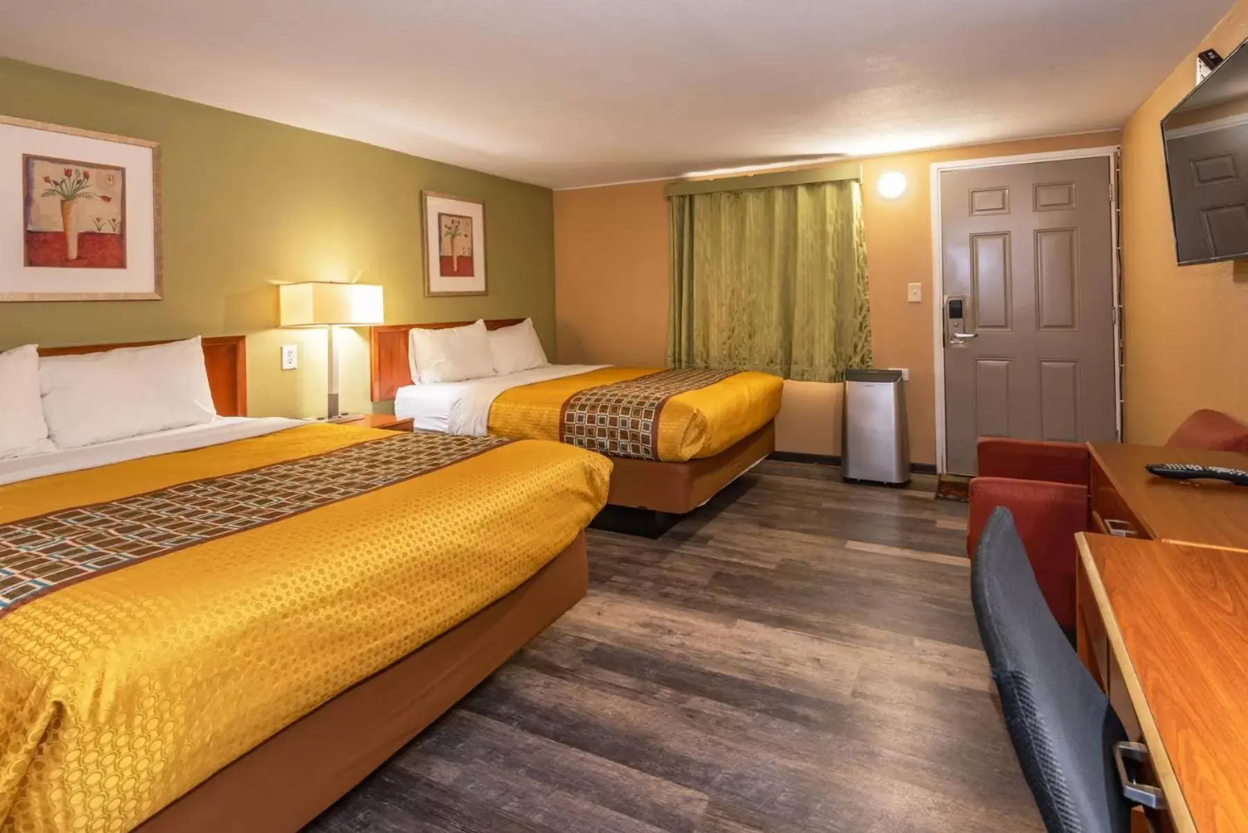 Town Motel Town Motel