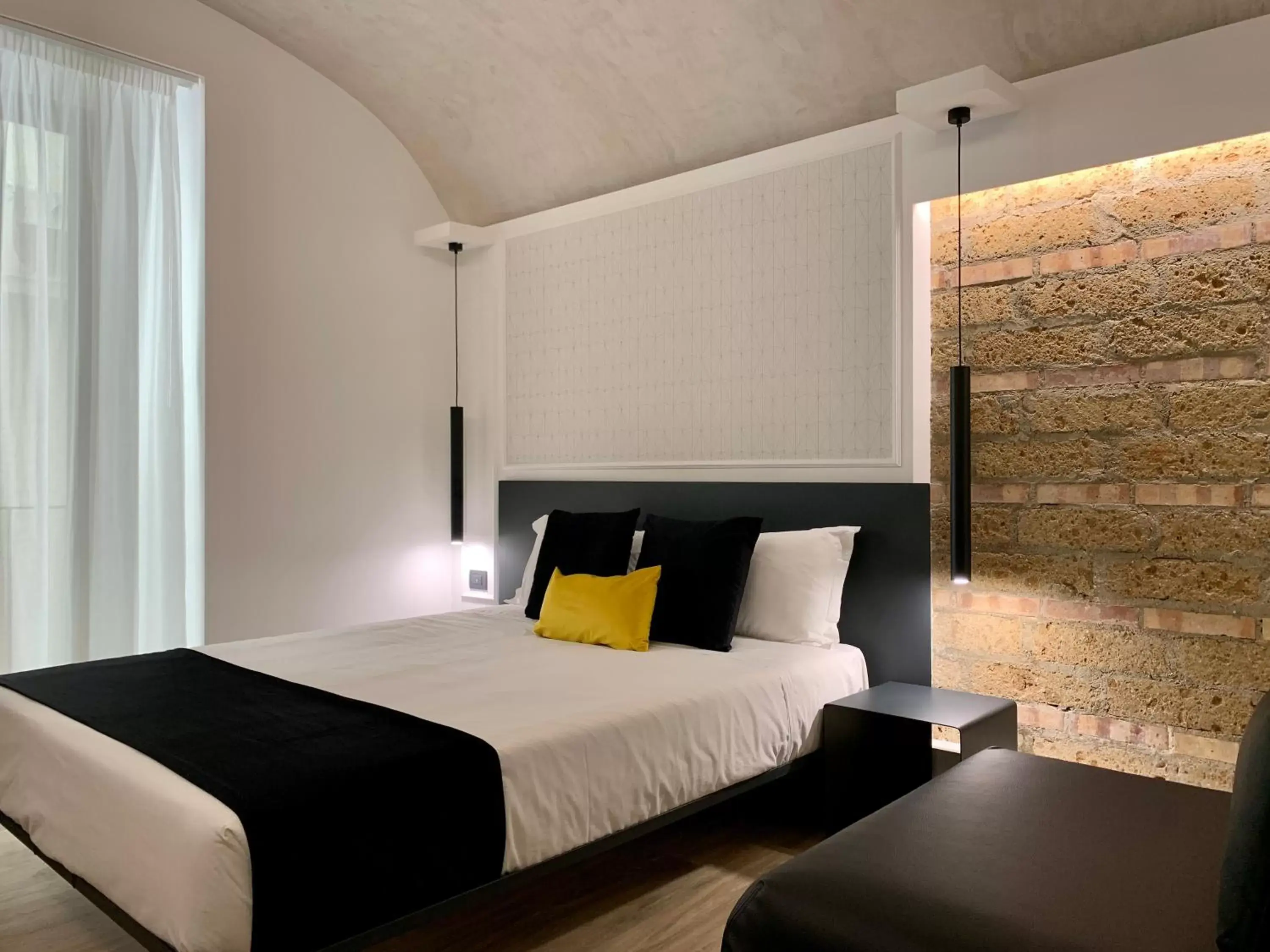 Triple Room with Private Bathroom in Toledo Boutique Rooms Triple Room with Private Bathroom in Toledo Boutique Rooms