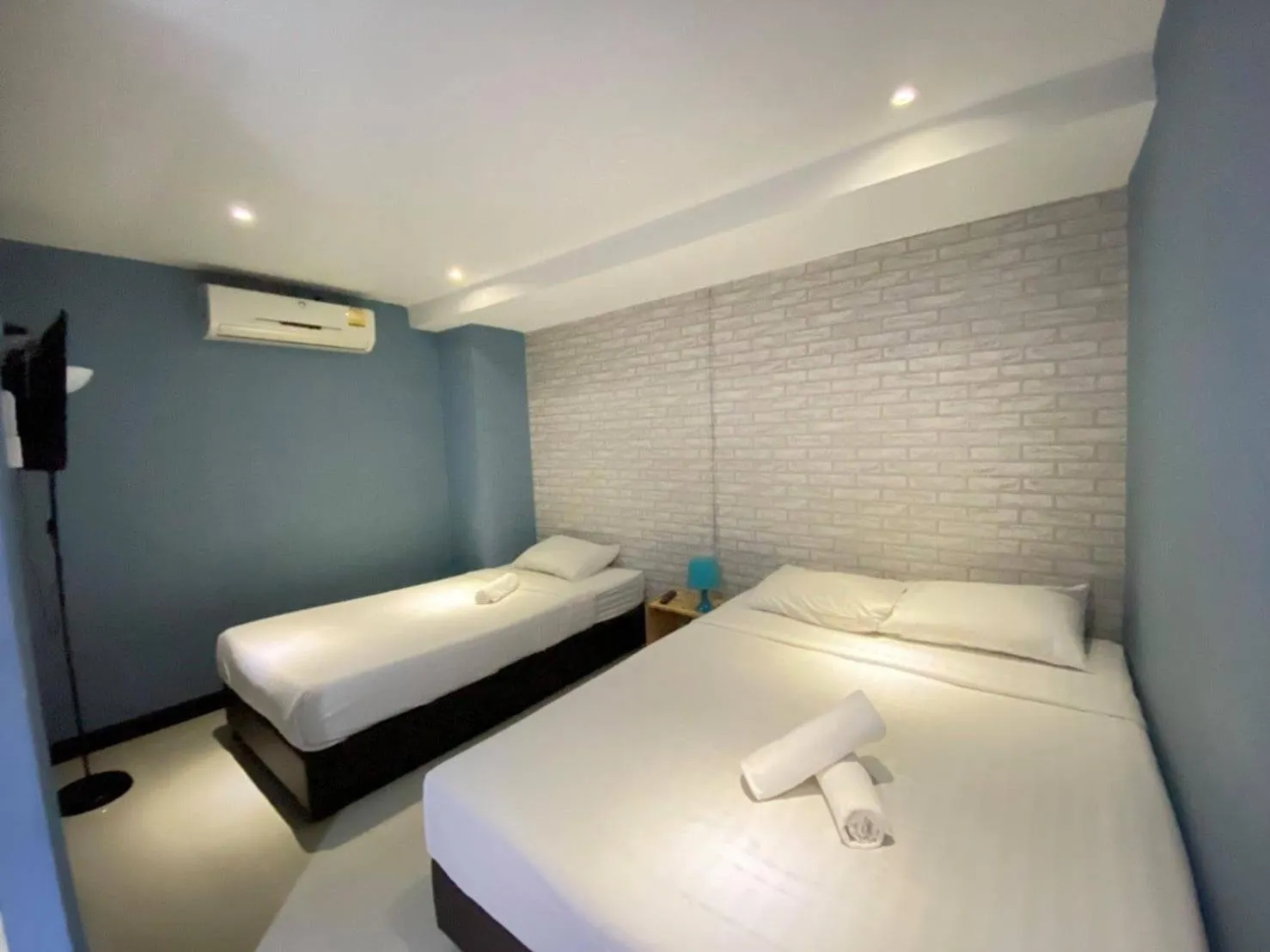 Bedroom, Bed in The Little Pig Sukhumvit