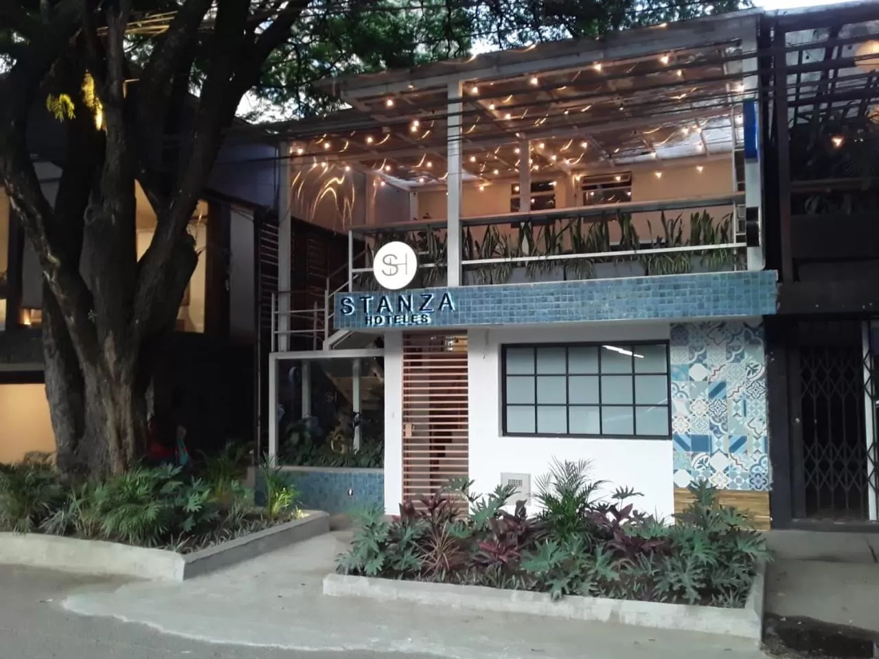 Facade/entrance, Property Building in Stanza Hotel Medellin