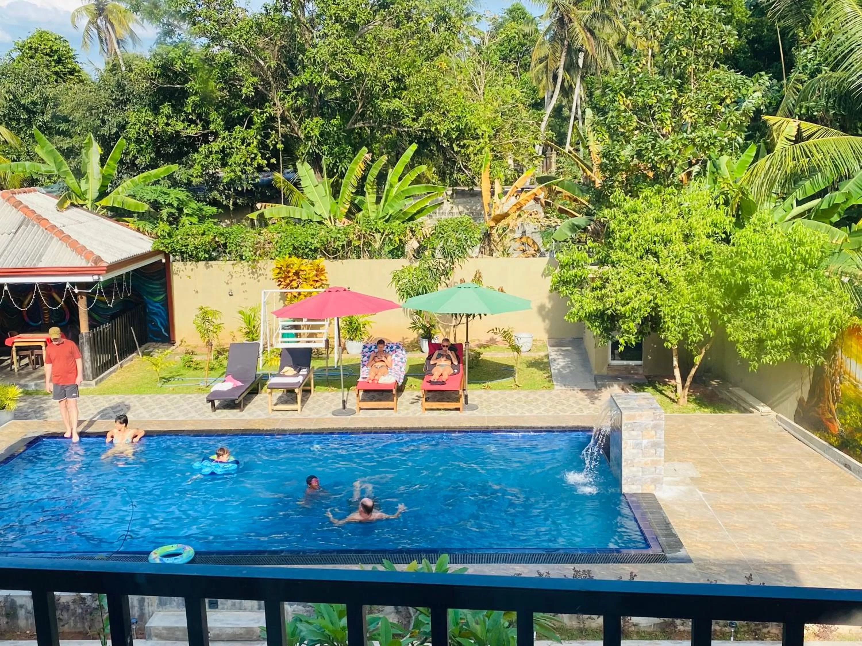 Day in The Kingslayer Resort