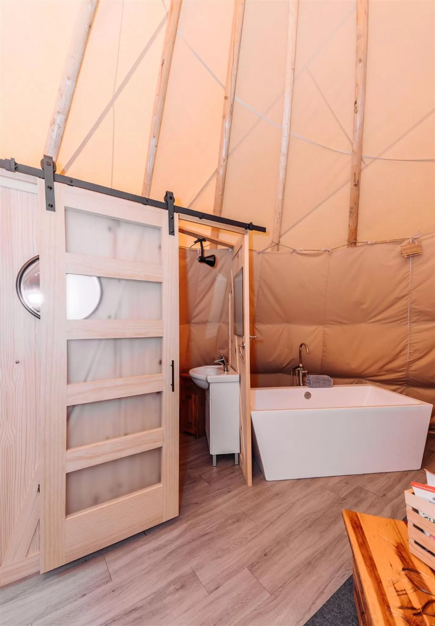 Bathroom in Similkameen Wild Resort & Winery Retreat