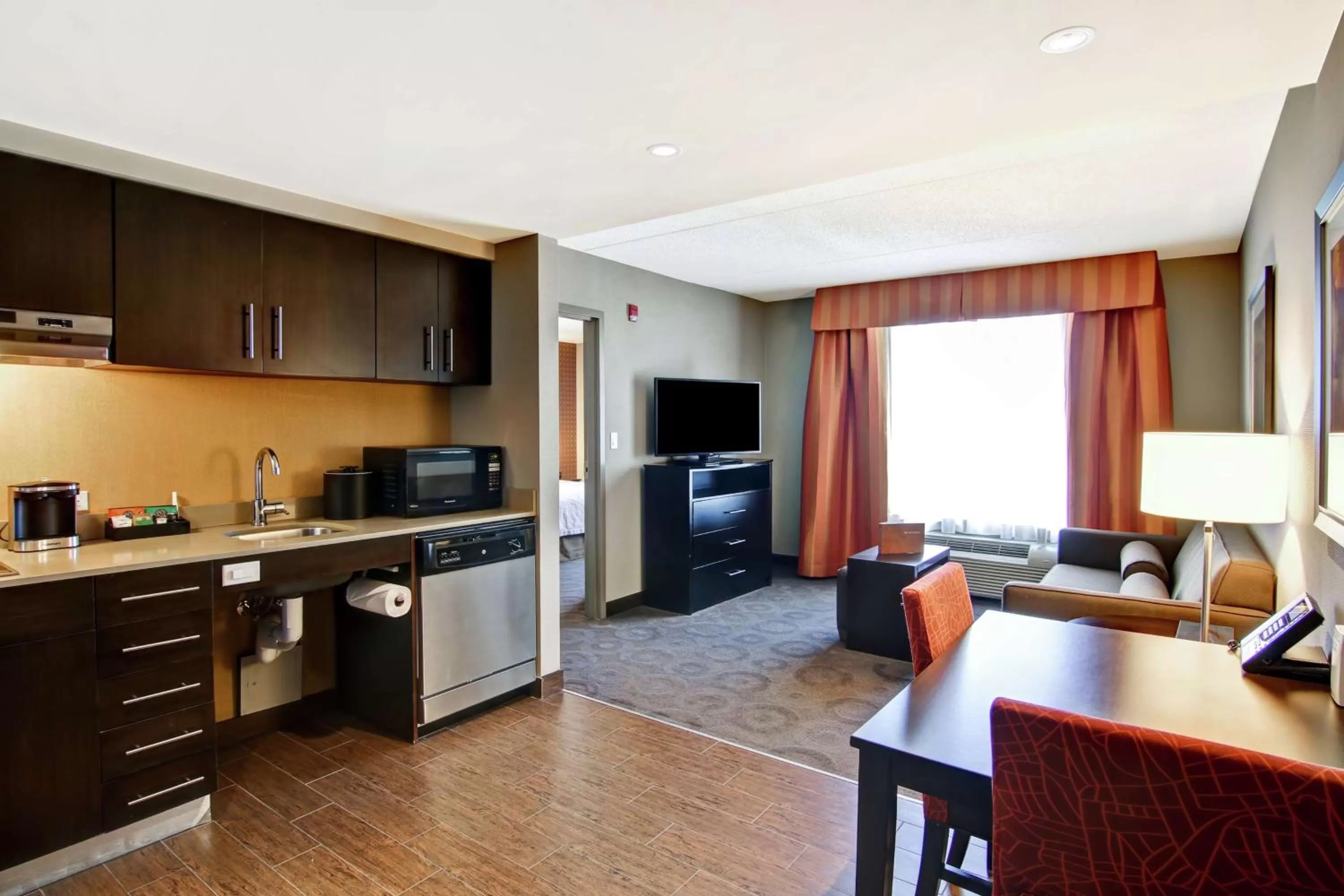 Living room in Homewood Suites by Hilton Toronto-Ajax