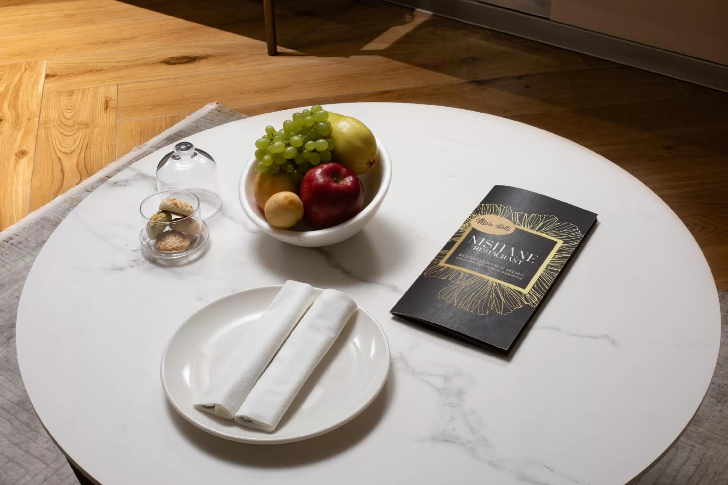 Food and drinks in Mula Hotel