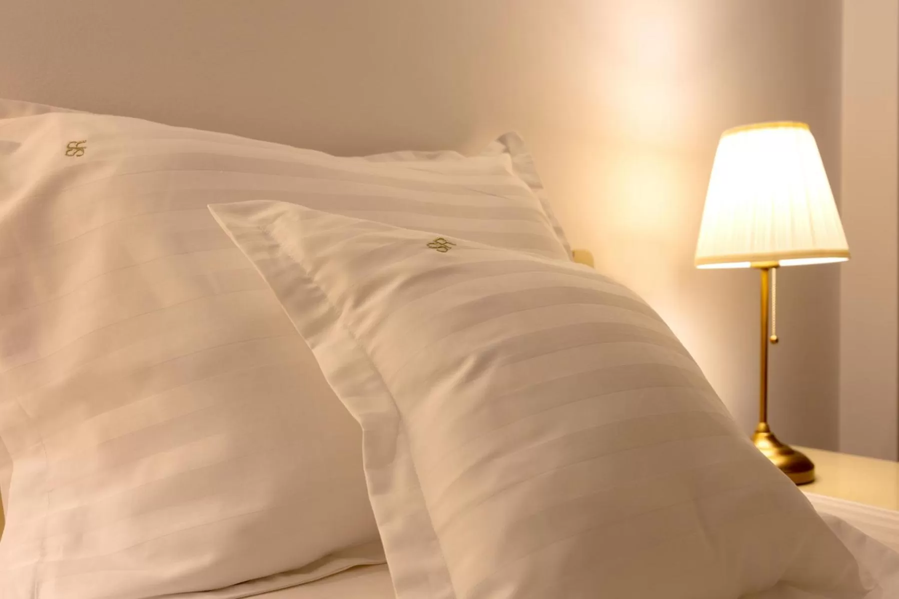 Bed in Hotel Sir Royal