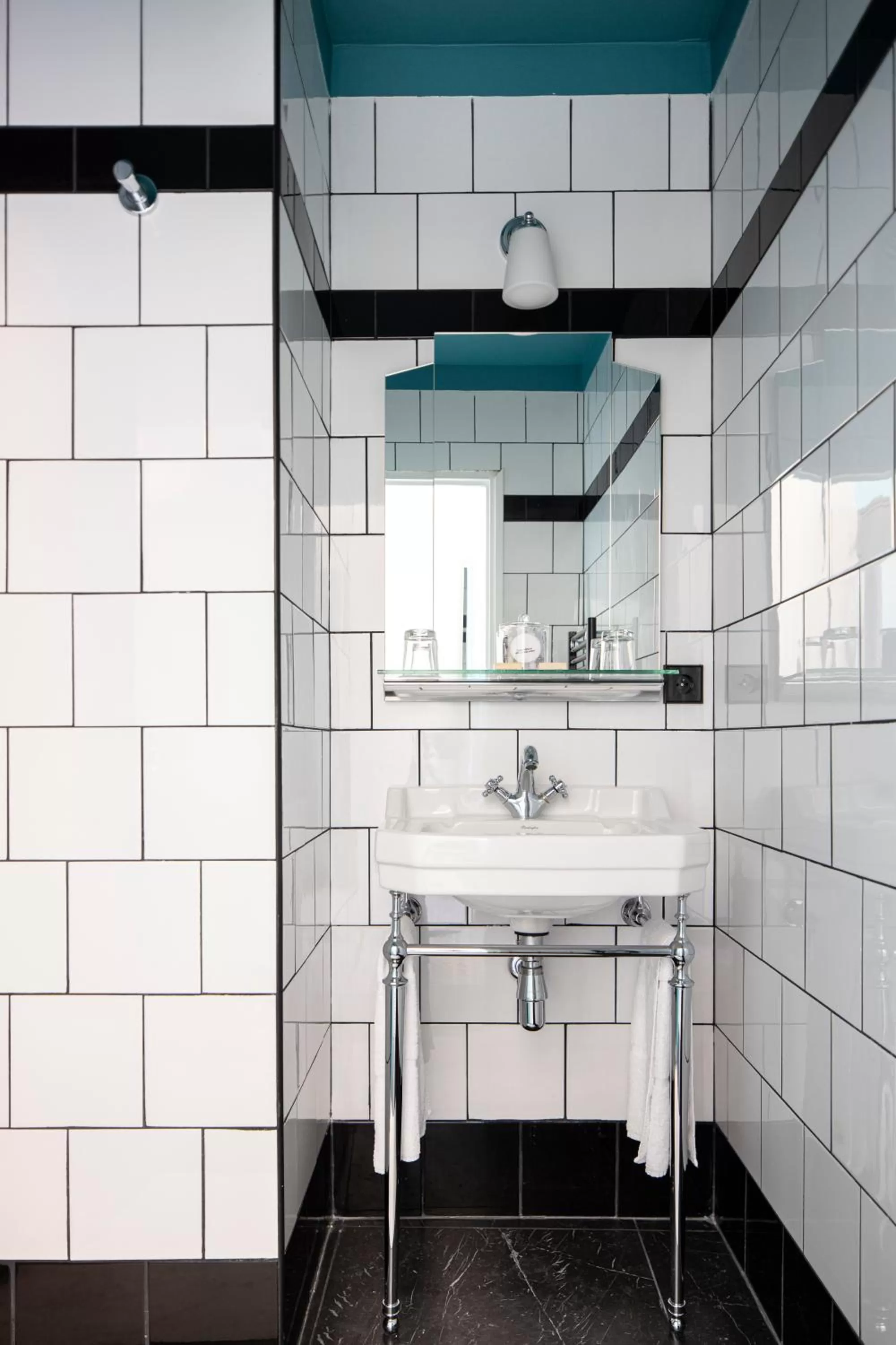 Bathroom in Best Western Premier Hotel Roosevelt