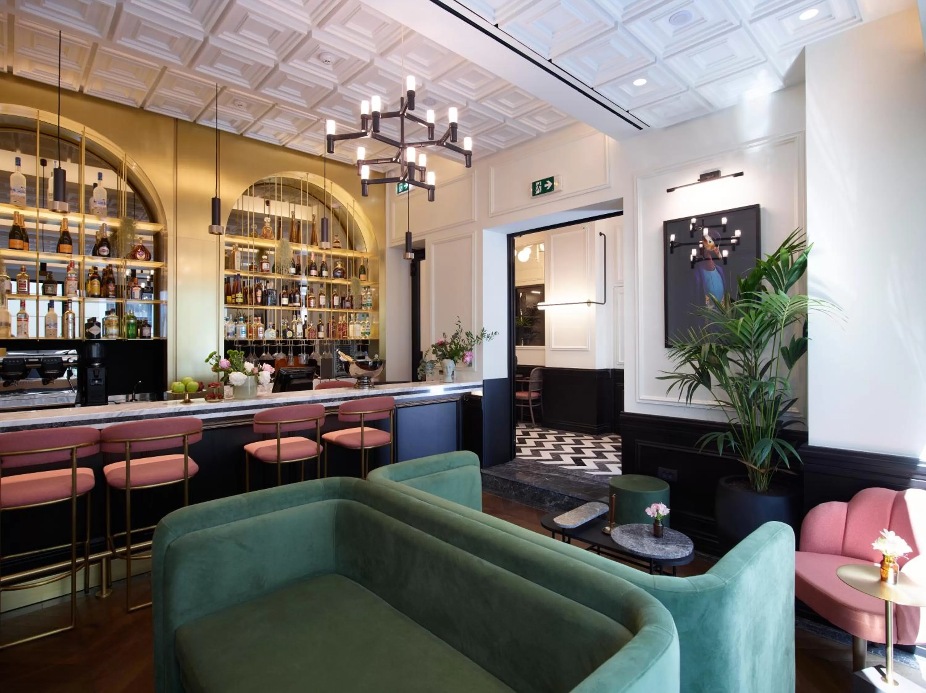 Lounge or bar in Villa Brown Ermou, a member of Brown Hotels