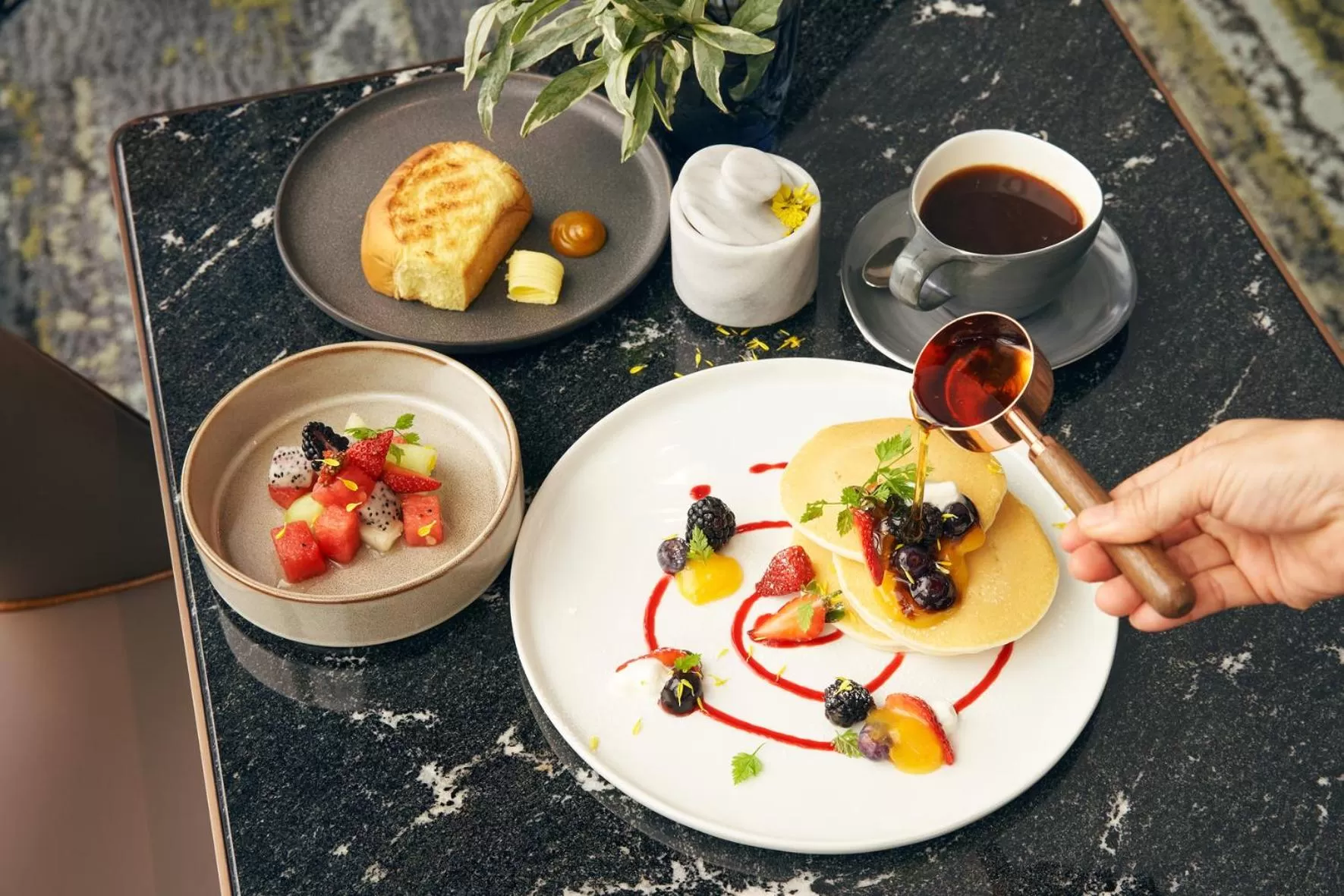 Restaurant/places to eat in The Clan Hotel Singapore by Far East Hospitality