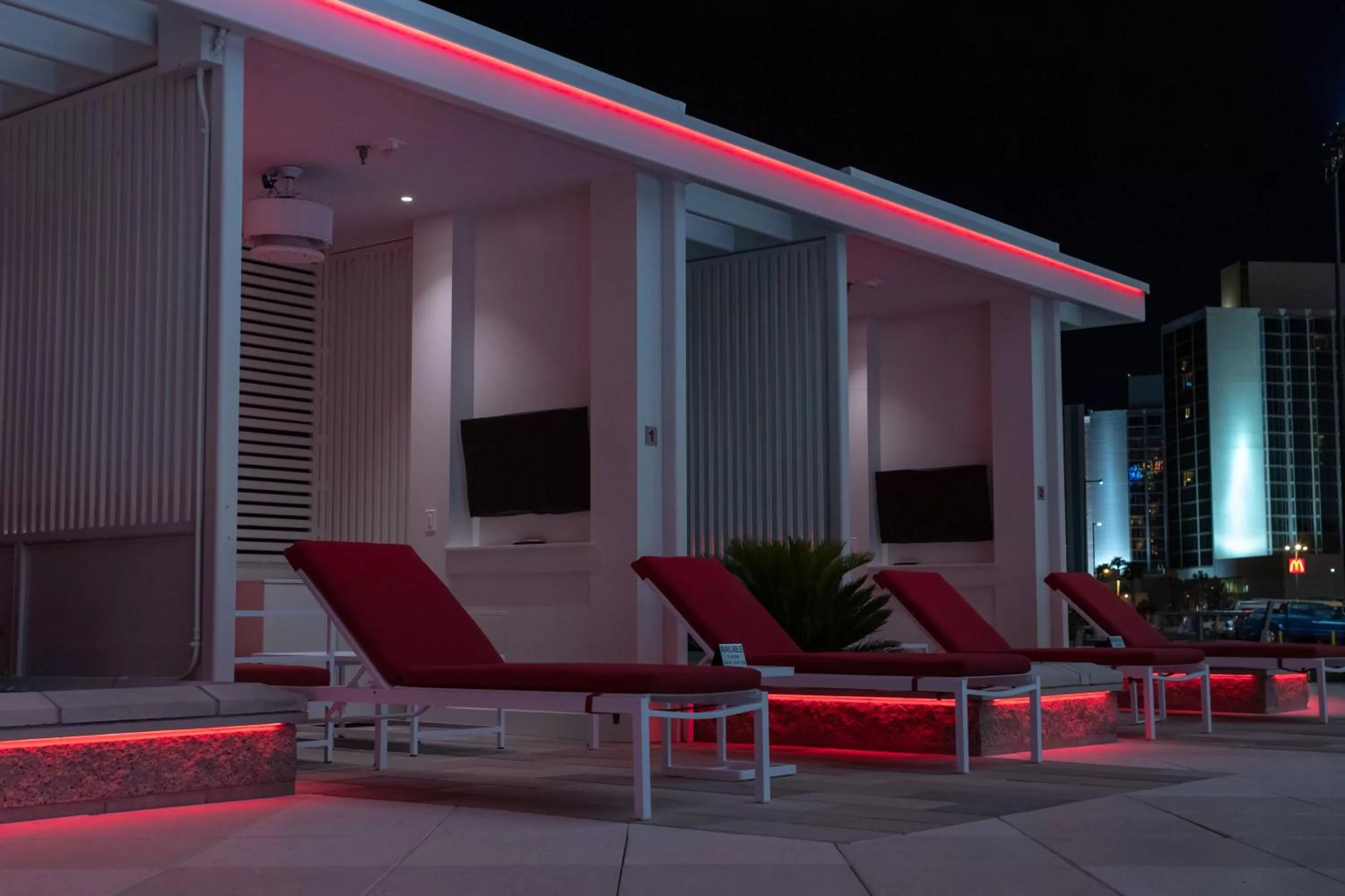 Entertainment in Don Laughlin's Riverside Resort & Casino