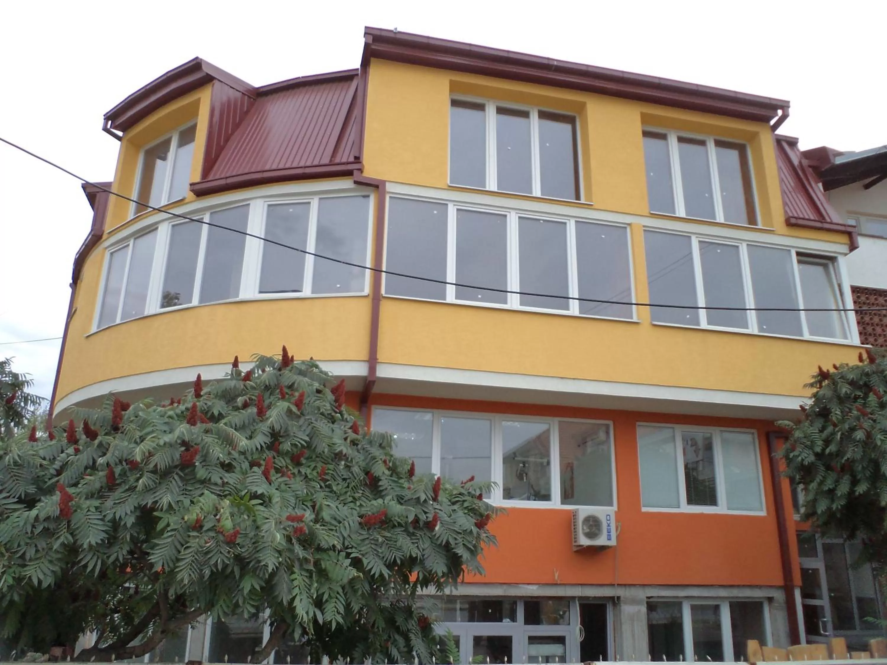 Facade/entrance, Property Building in Hotel Le Village