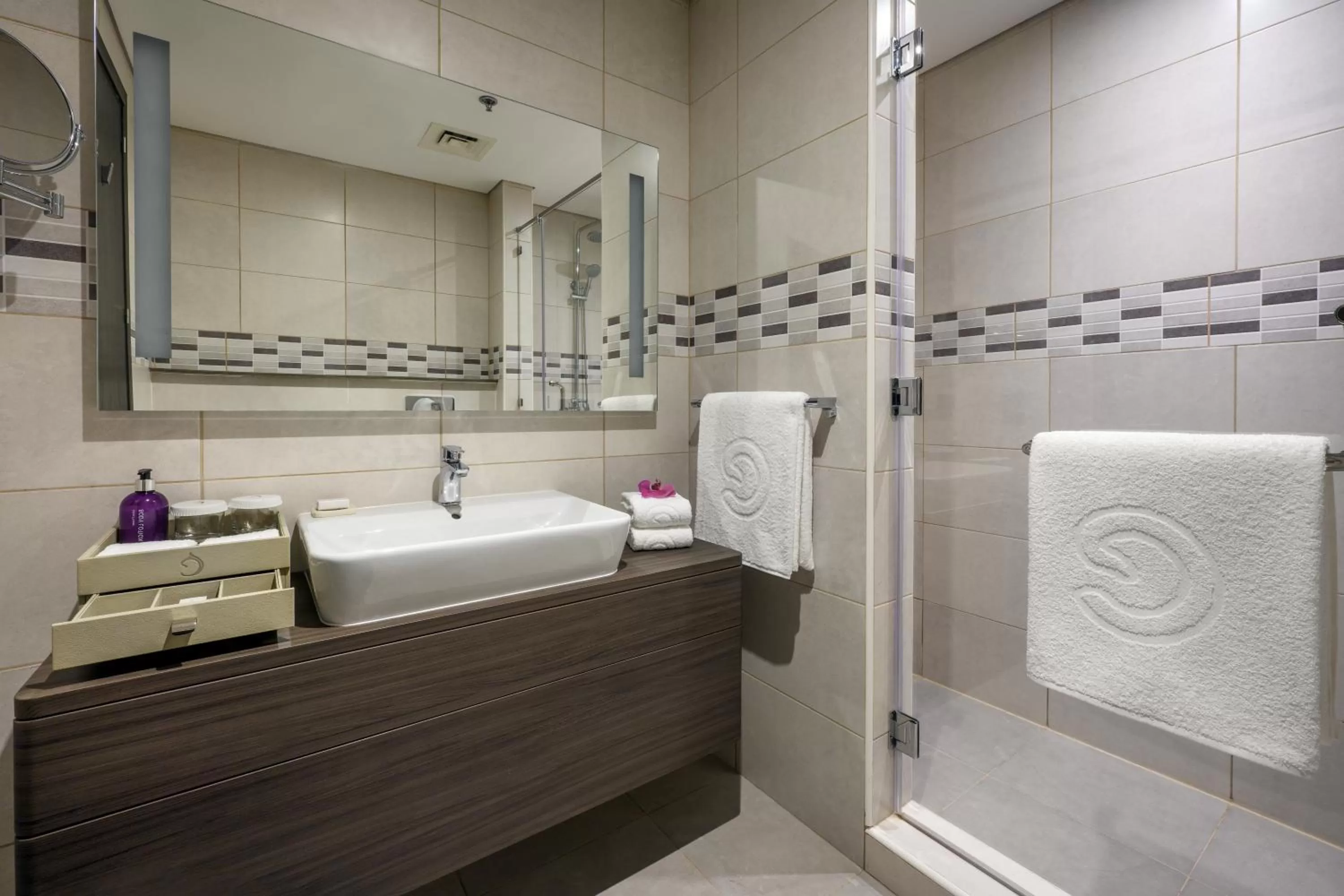 Shower in Centara West Bay Hotel & Residences Doha