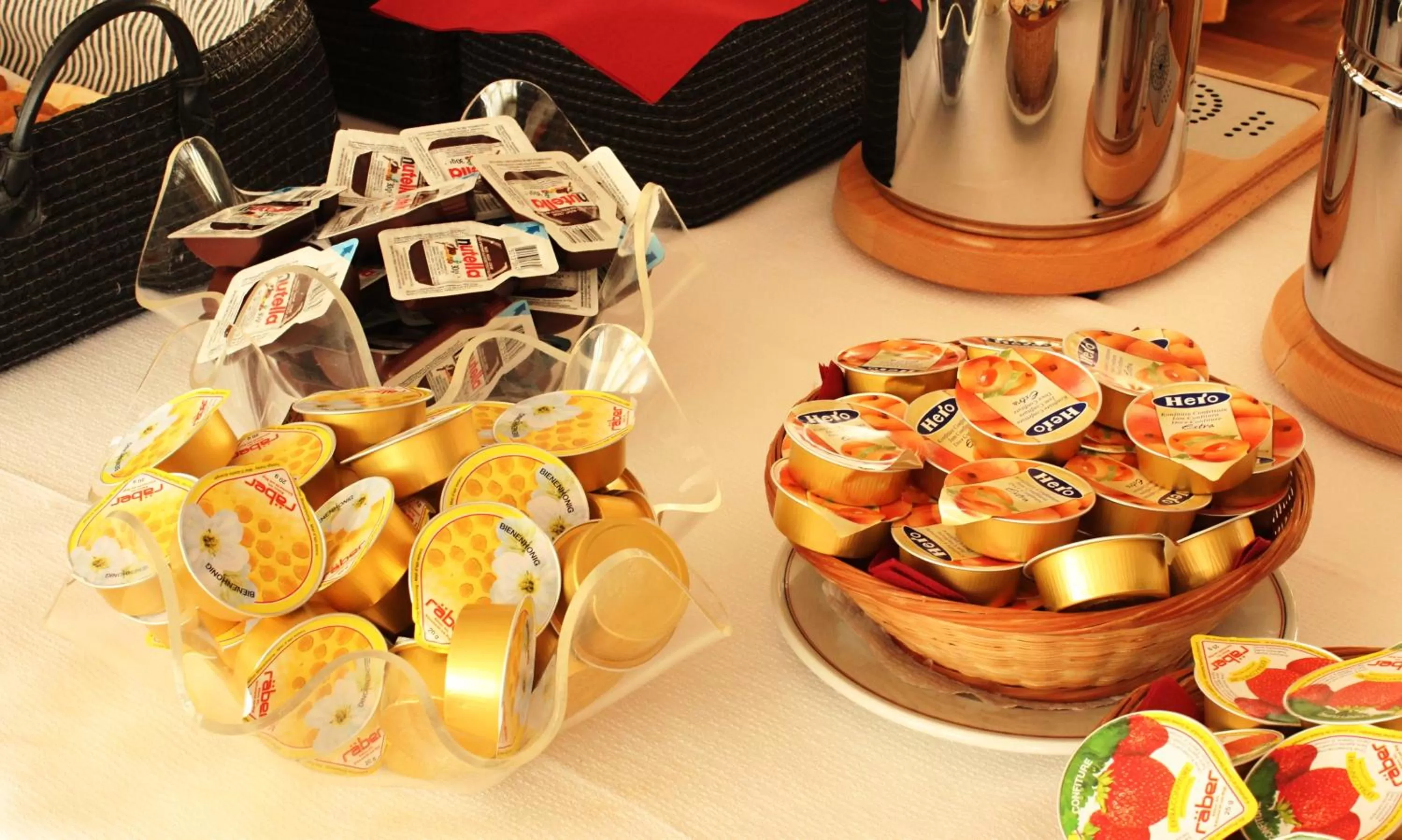 Food and drinks in Hotel Weisses Kreuz