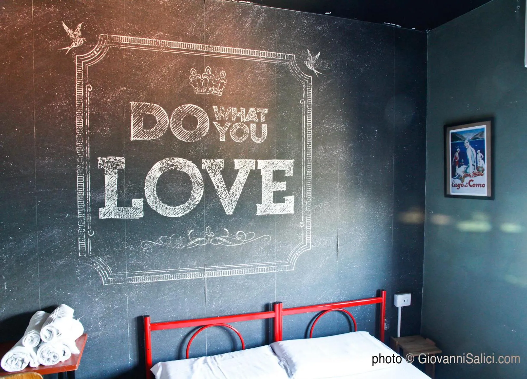 Bed in Lake Como Hostel