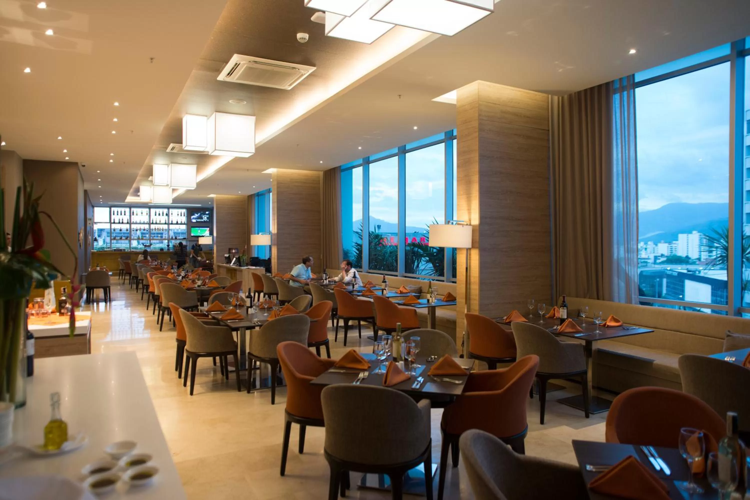 Restaurant/places to eat in Holiday Inn Cúcuta by IHG