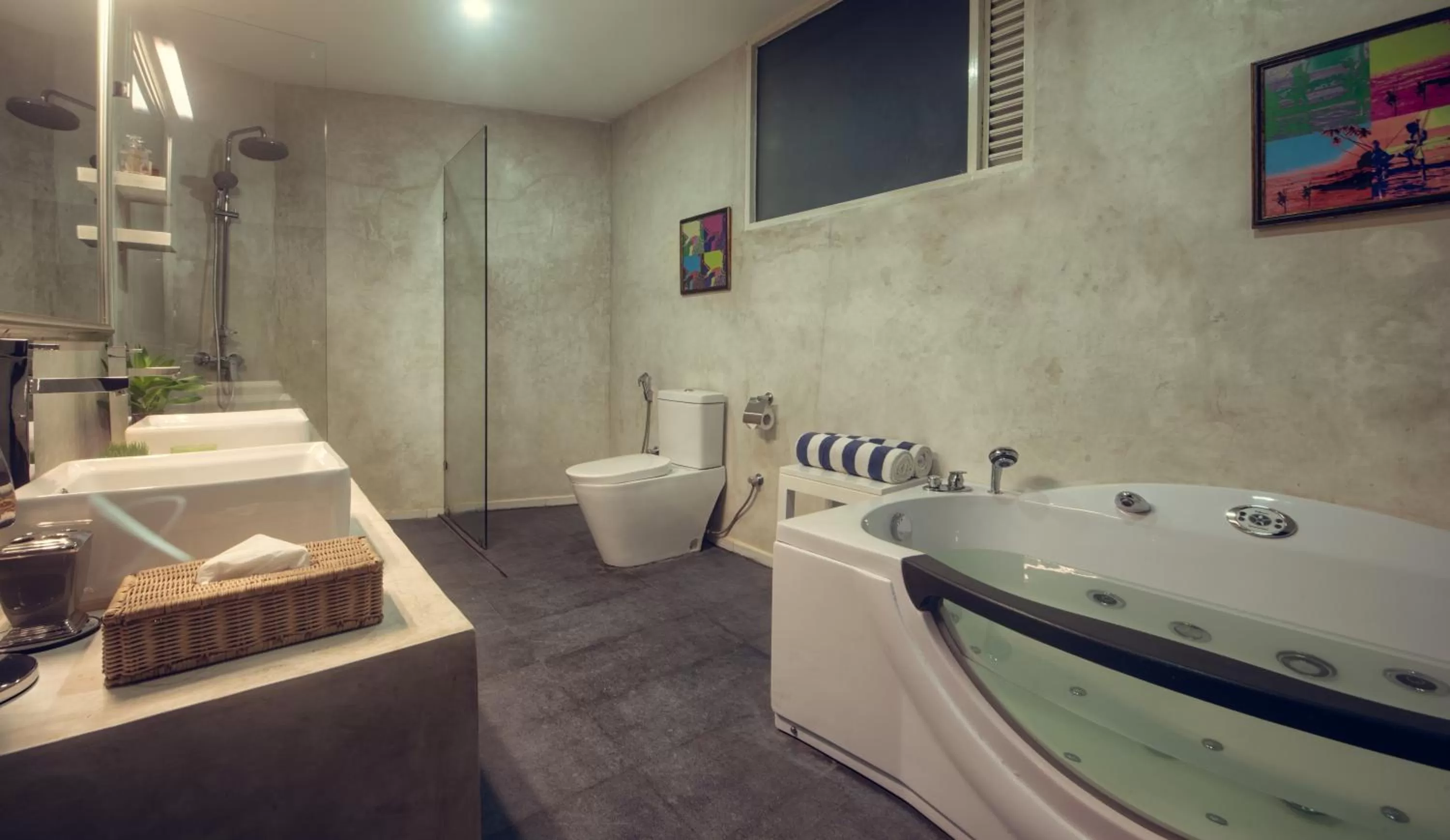 Bathroom in Levels Unawatuna