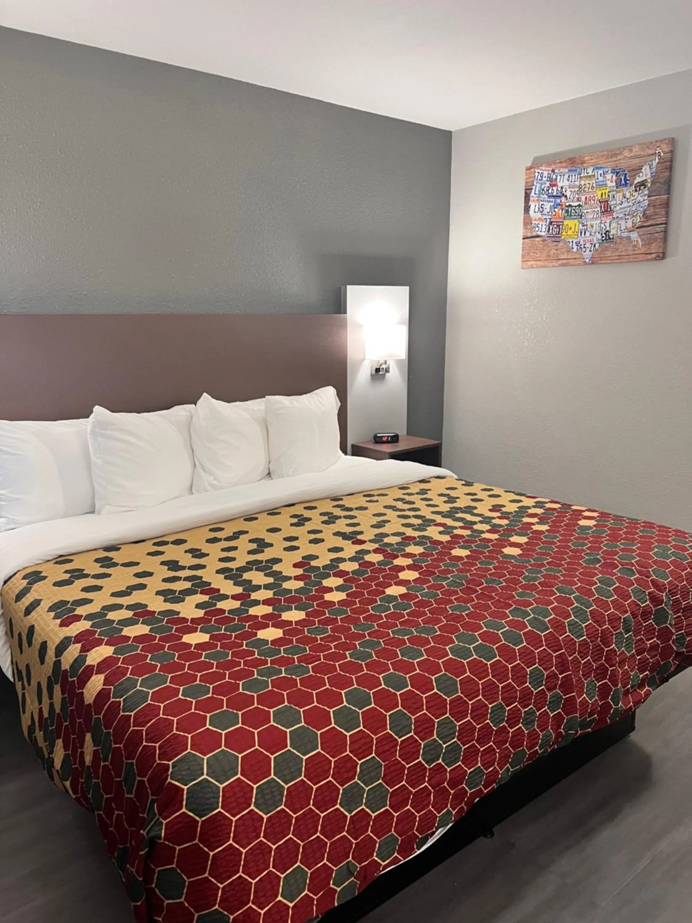 Bed in Suburban Studios Portage