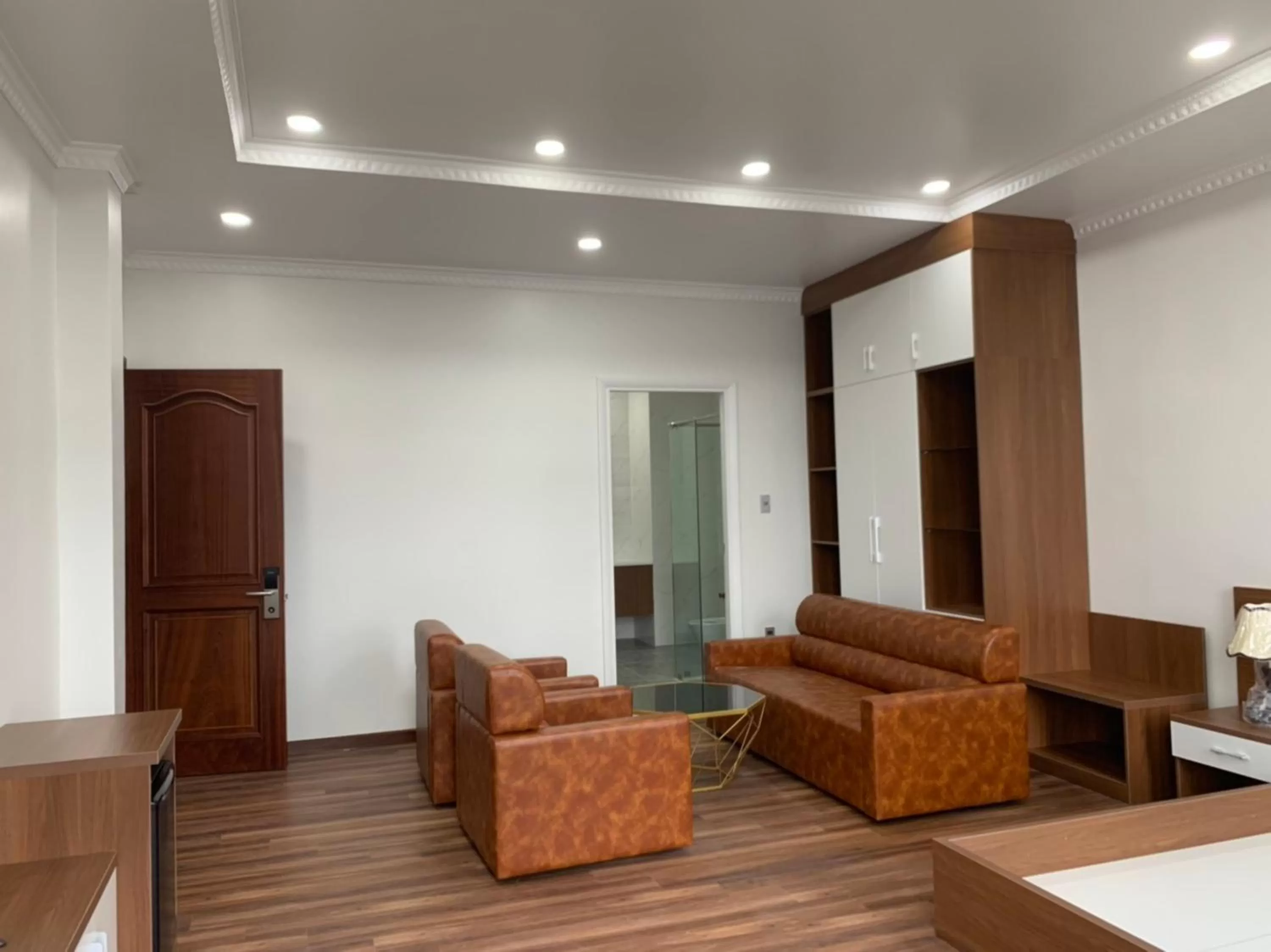 Seating area in Hoang Hung Hotel