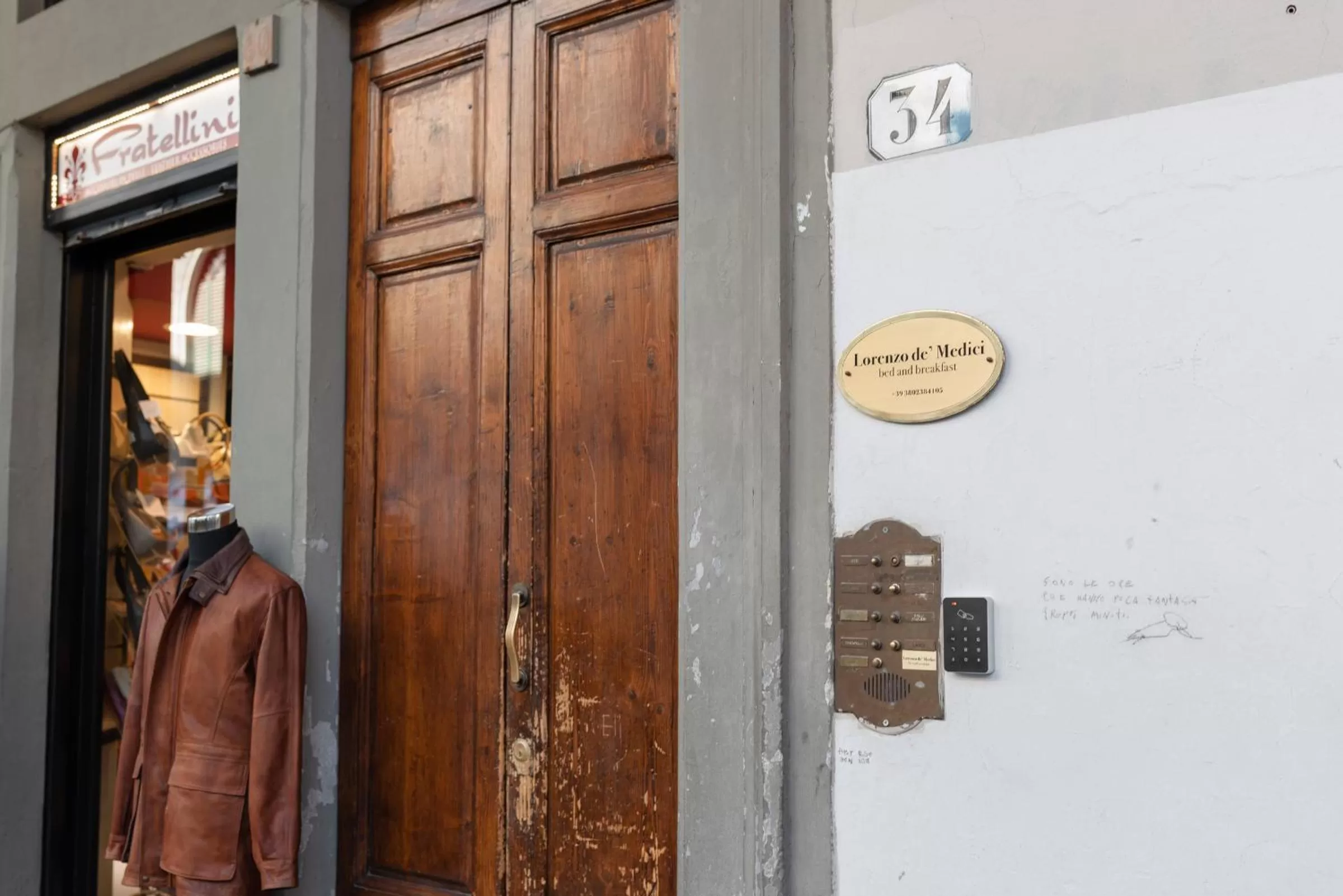 Facade/entrance in B&B Lorenzo de' Medici