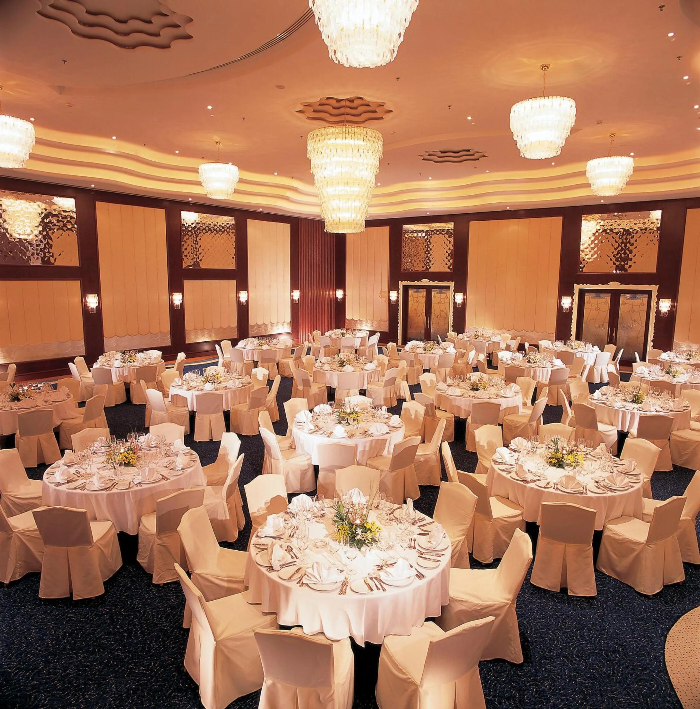Banquet/Function facilities in Danat Jebel Dhanna Resort