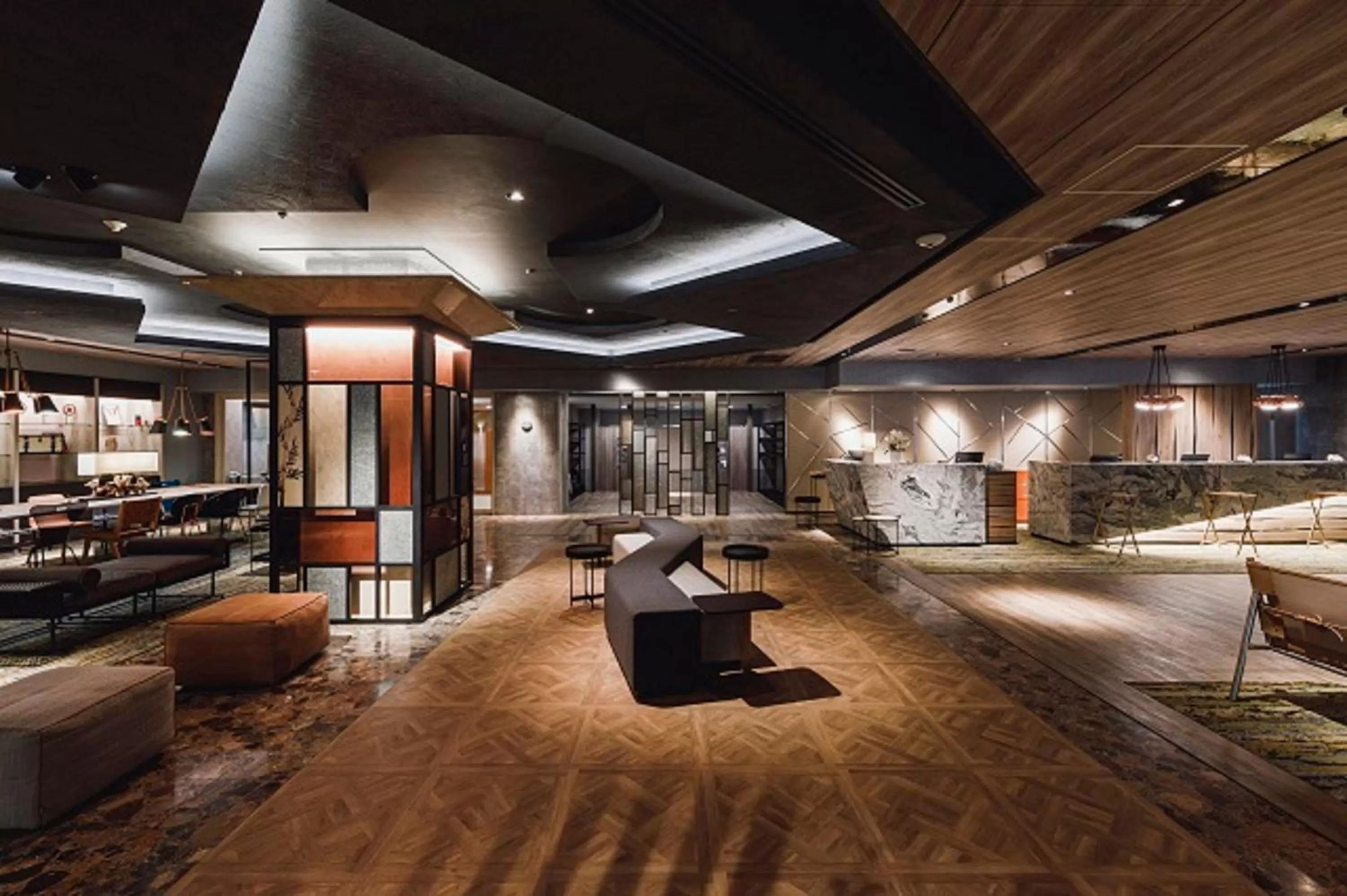 Lobby or reception in Shin Osaka Esaka Tokyu REI Hotel