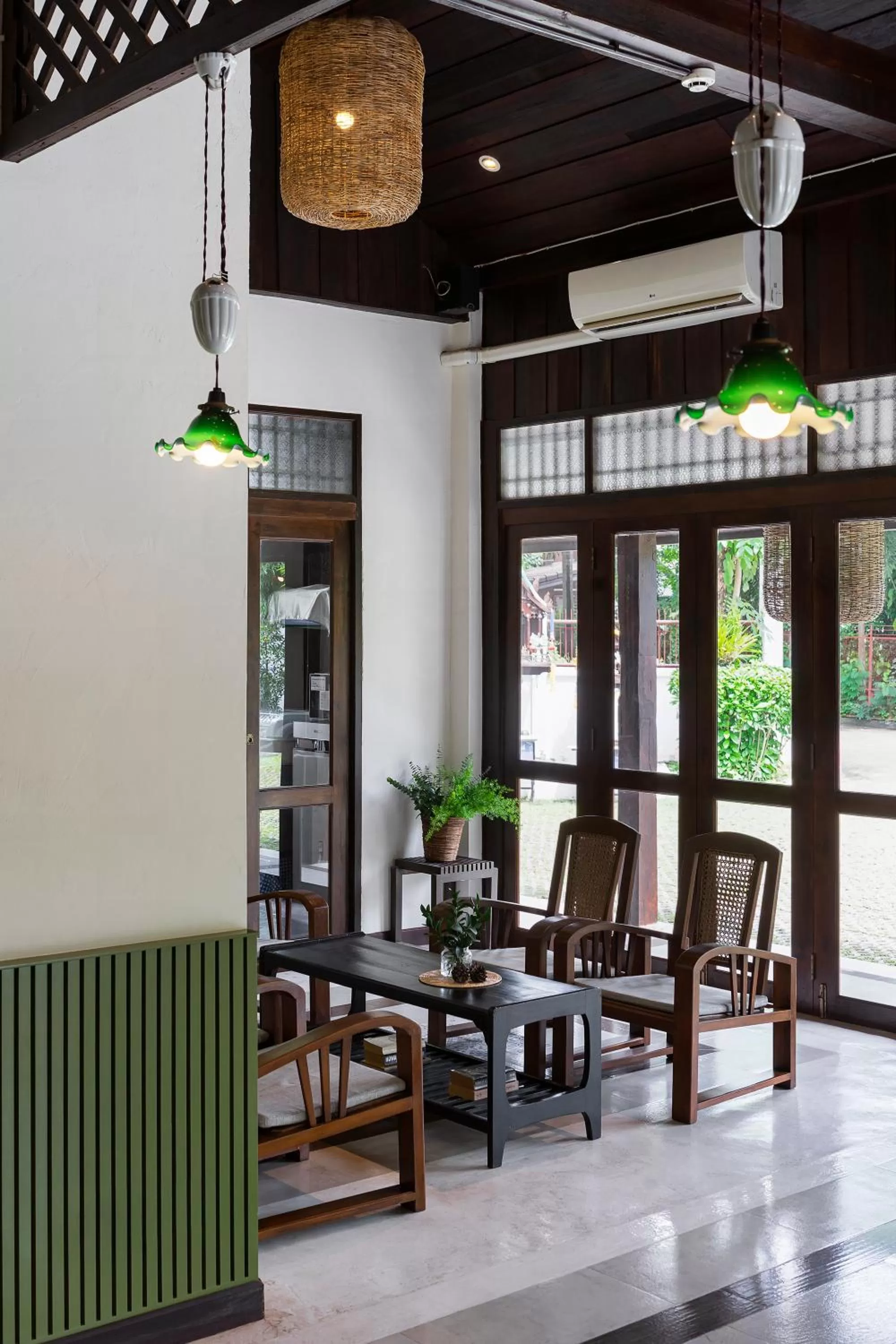 Lobby or reception in Ratchapruek Lanna Boutique