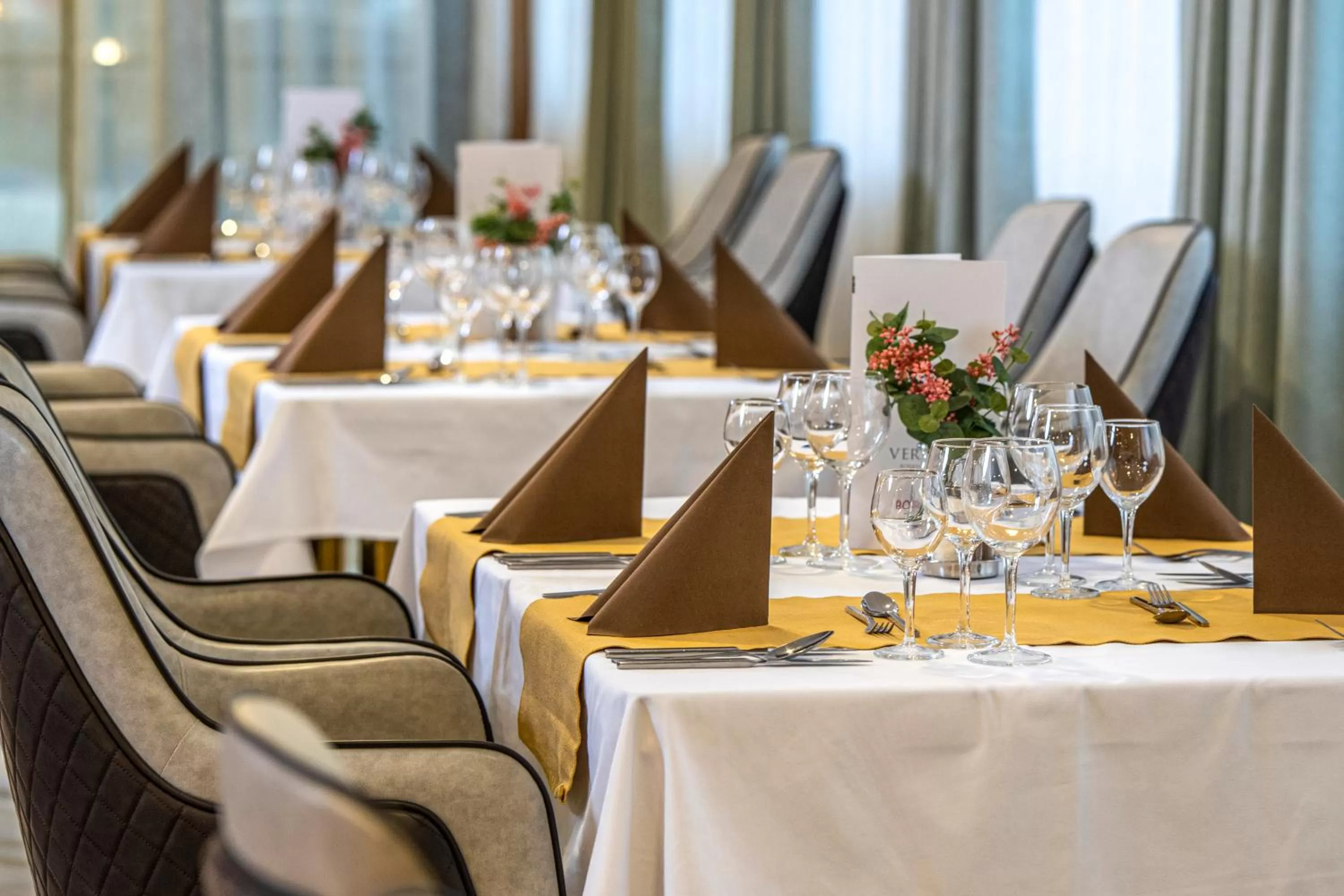 Restaurant/places to eat in Willis Hotel Business & Wellness