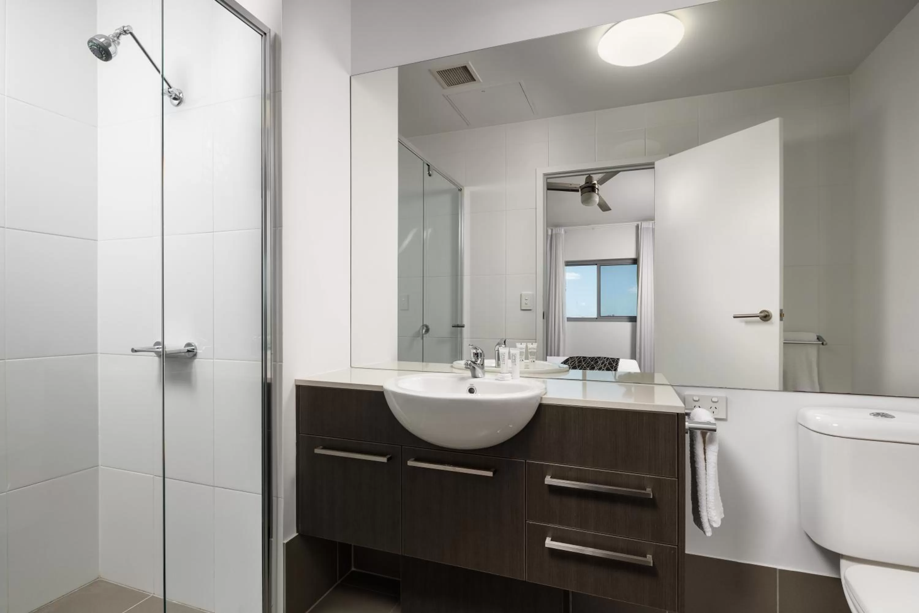 Bathroom in Central Kensington Apartments