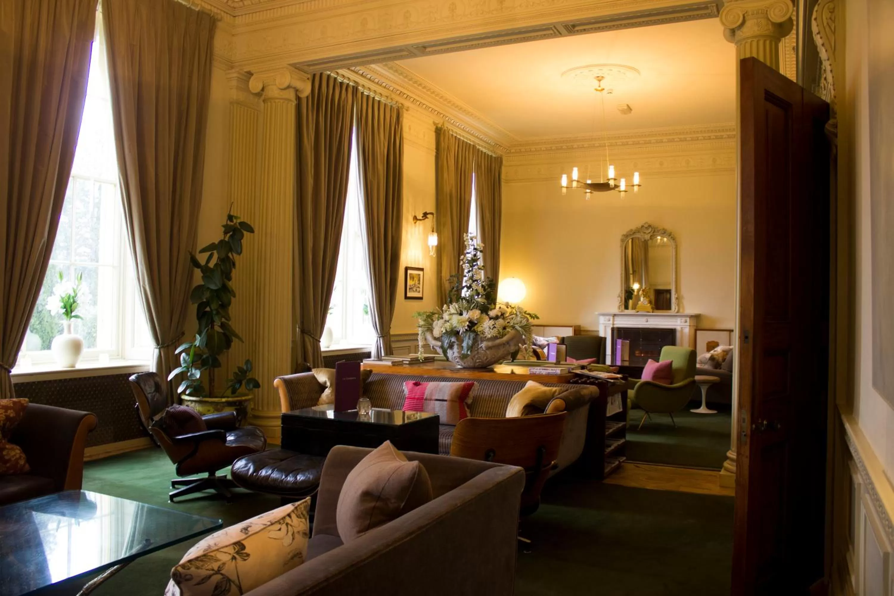 Communal lounge/ TV room in The Ickworth Hotel
