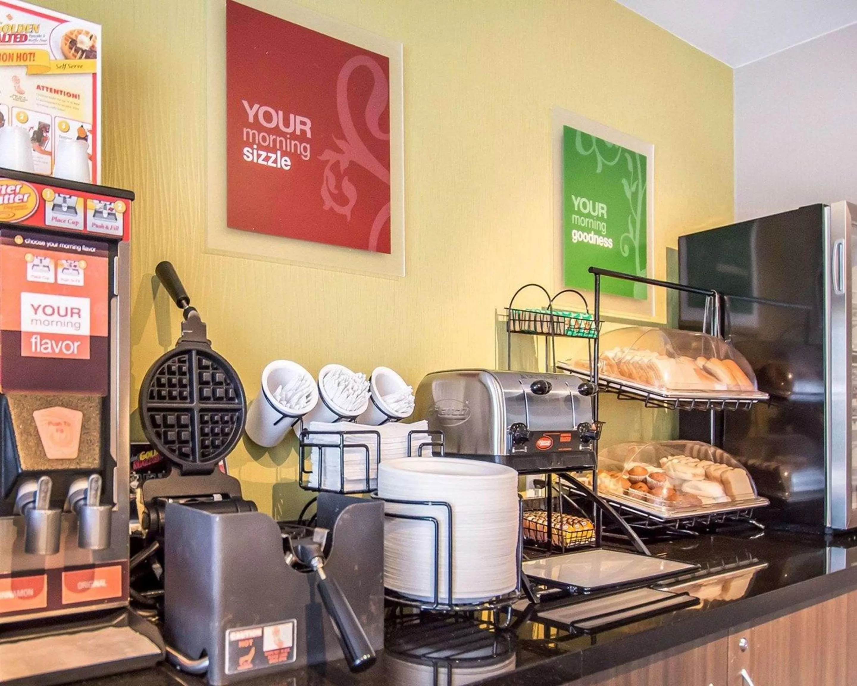 Restaurant/places to eat in Comfort Inn Kirkland Lake