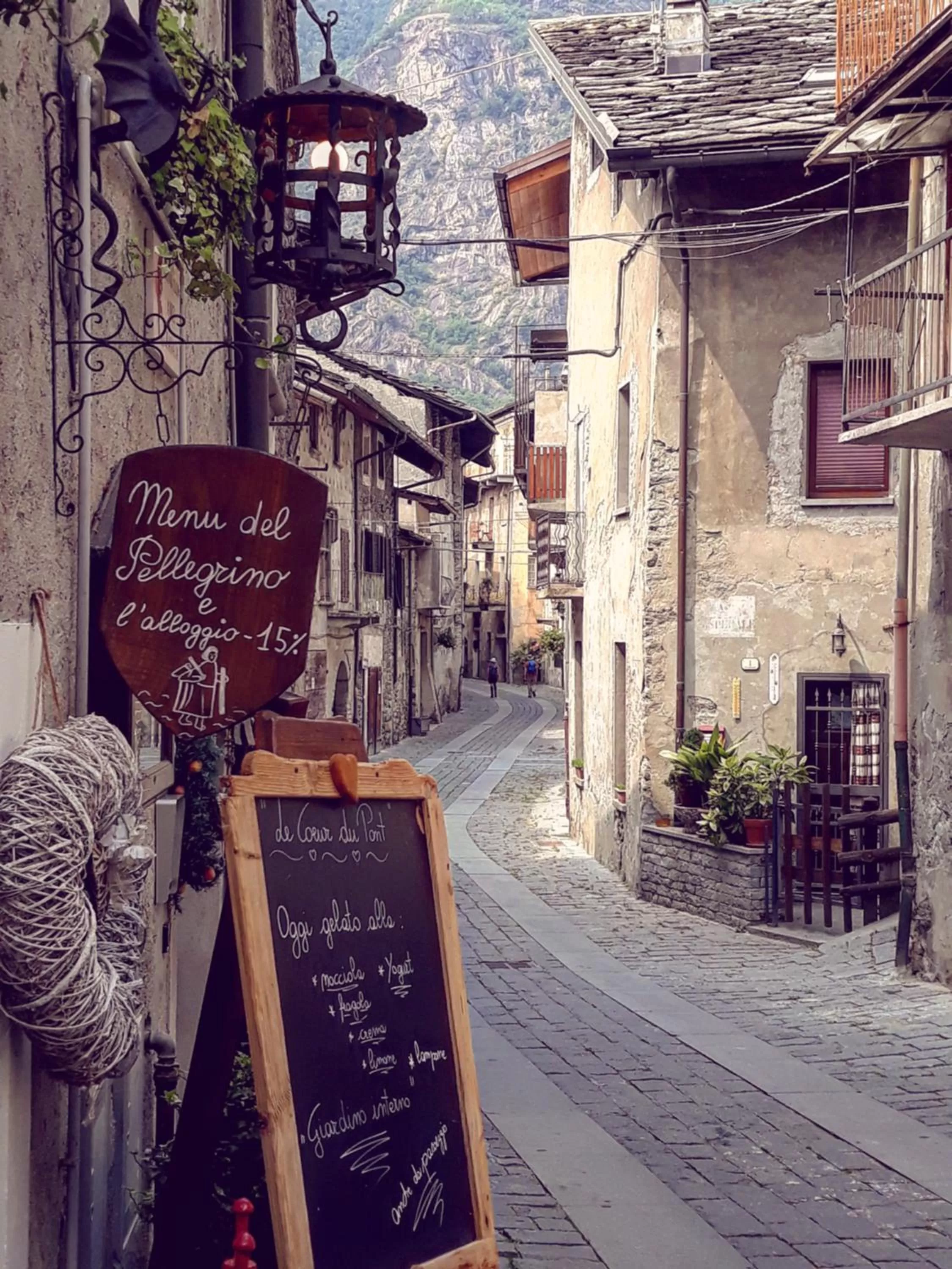 Neighbourhood in Le Coeur du Pont