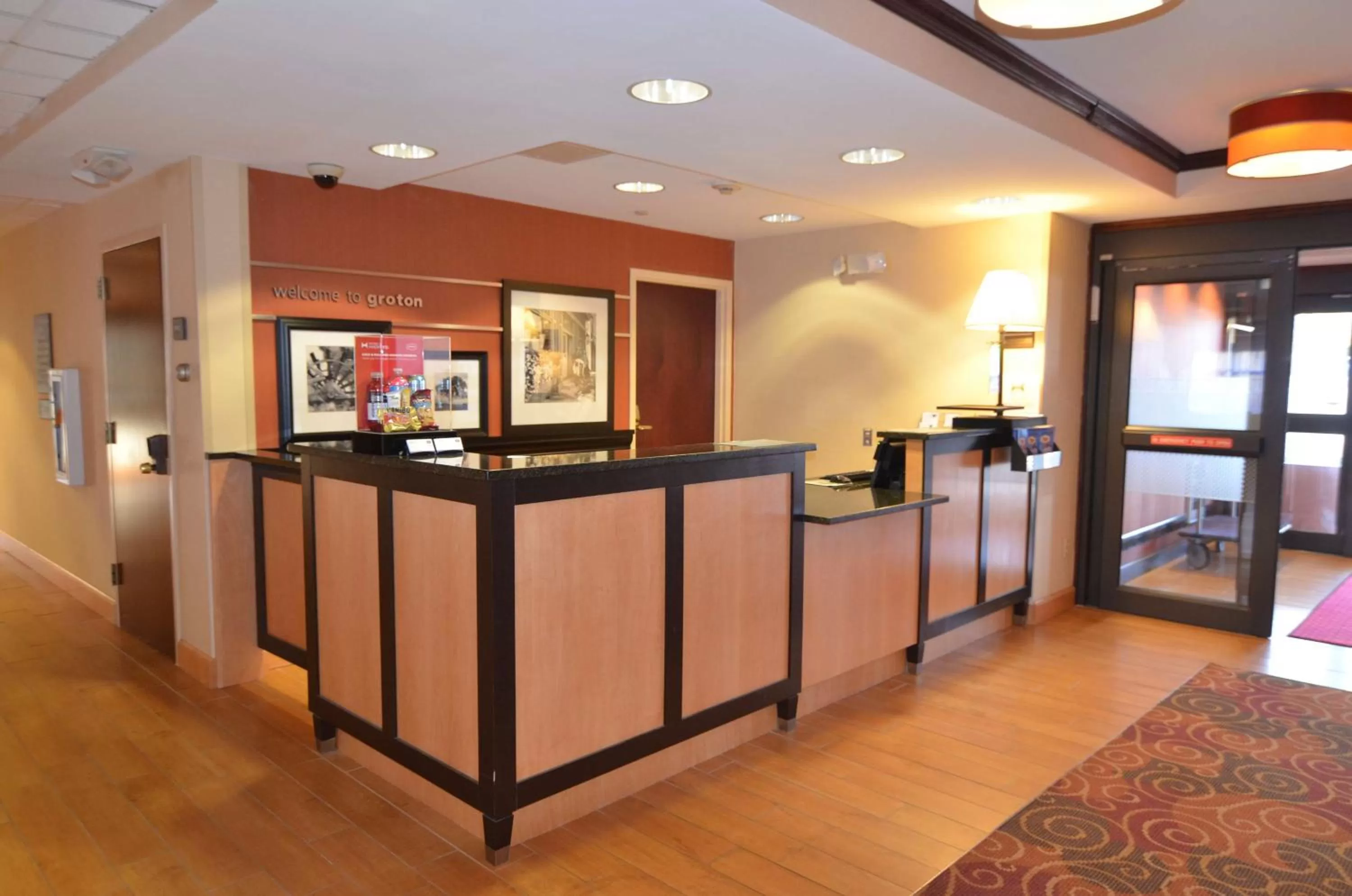 Lobby or reception in Hampton Inn Groton/Mystic